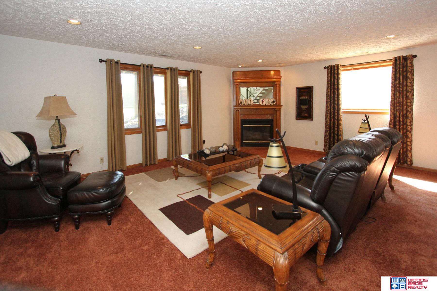 740 Lancashire Court, Lincoln, NE, 68510