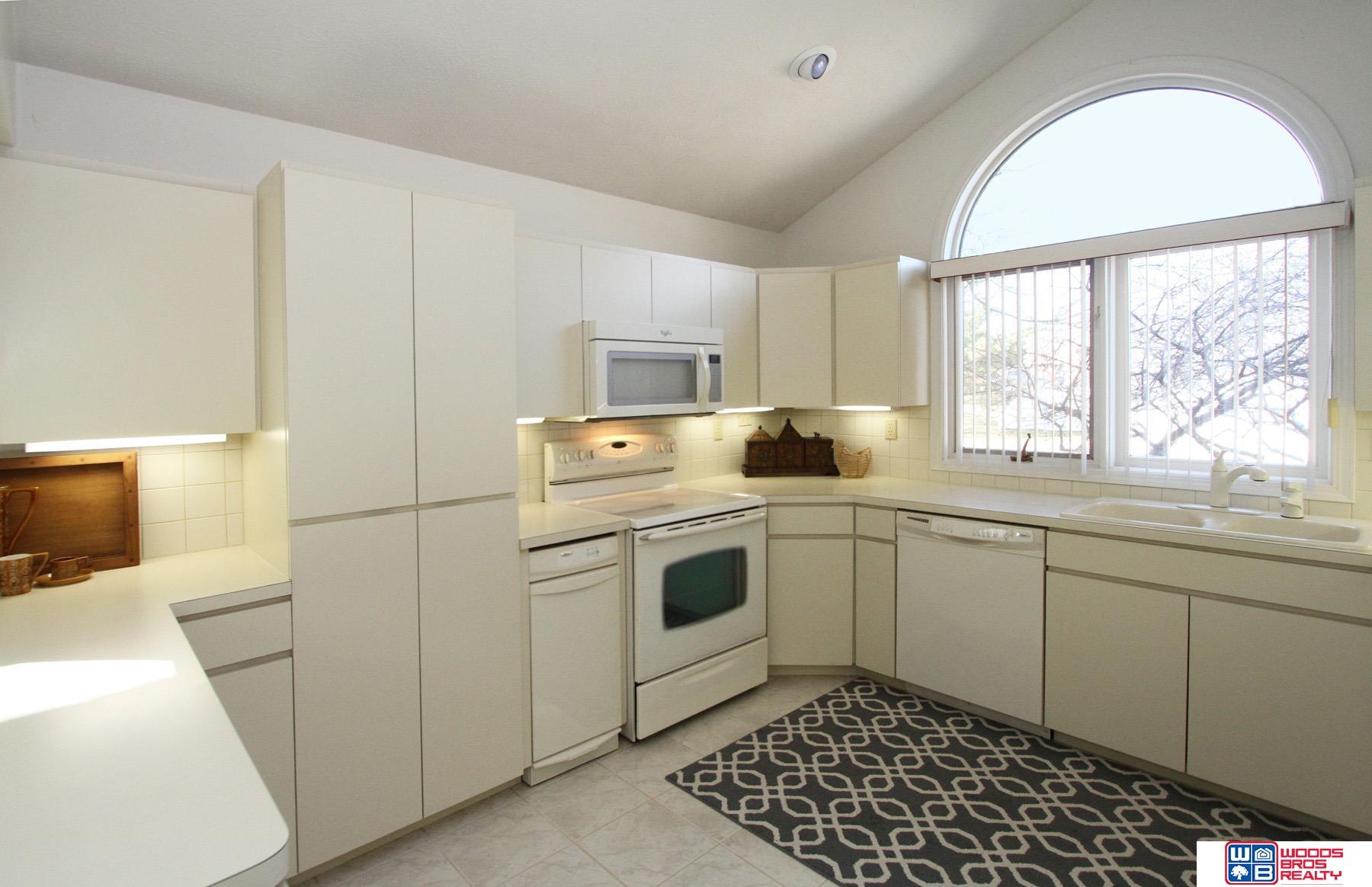 740 Lancashire Court, Lincoln, NE, 68510