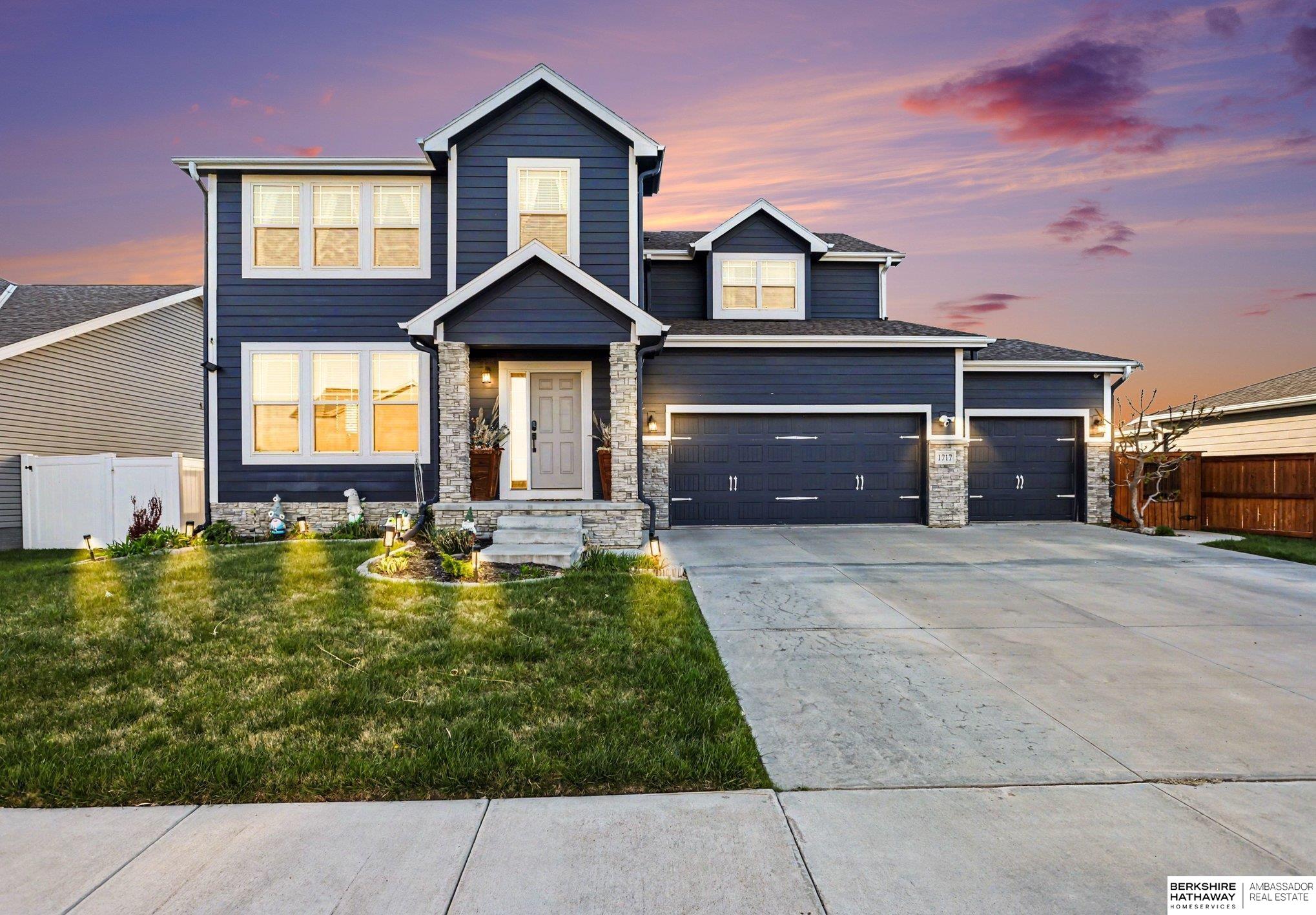 Photo of 1717 SW Derek Avenue Lincoln NE 68522