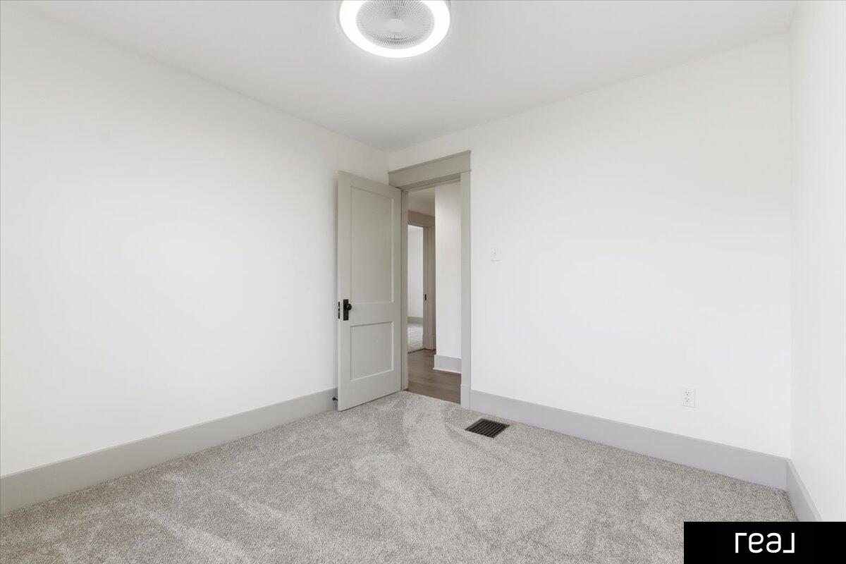 19378 Mudhollow Road, Council Bluffs, IA, 51503