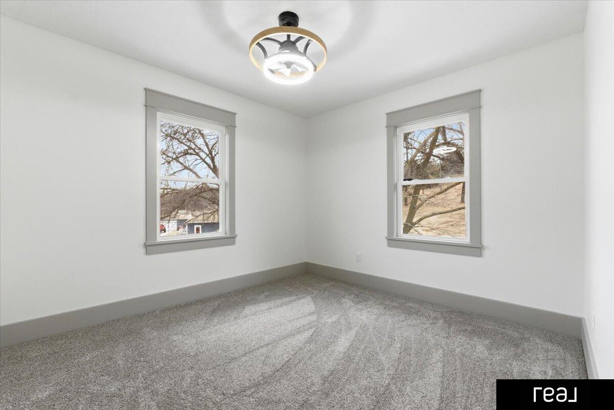 19378 Mudhollow Road, Council Bluffs, IA, 51503