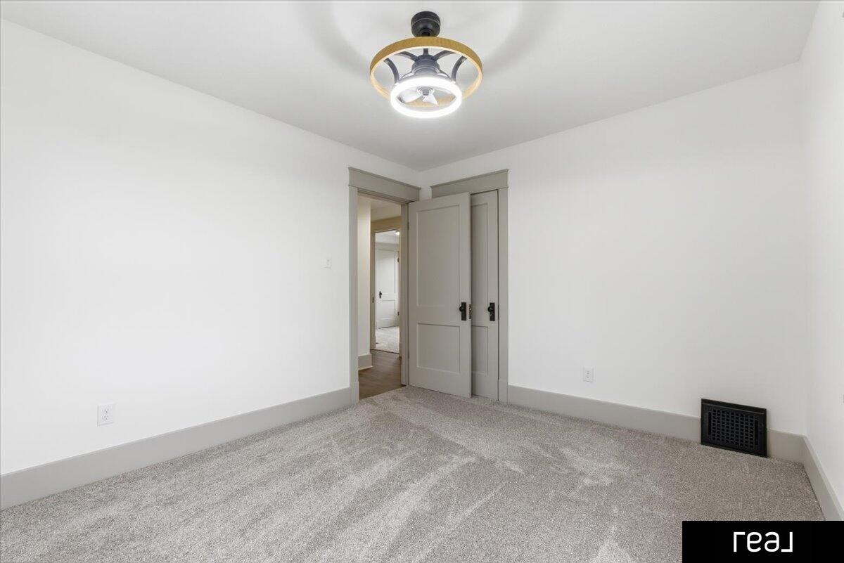 19378 Mudhollow Road, Council Bluffs, IA, 51503