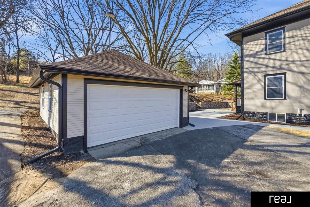 19378 Mudhollow Road, Council Bluffs, IA, 51503