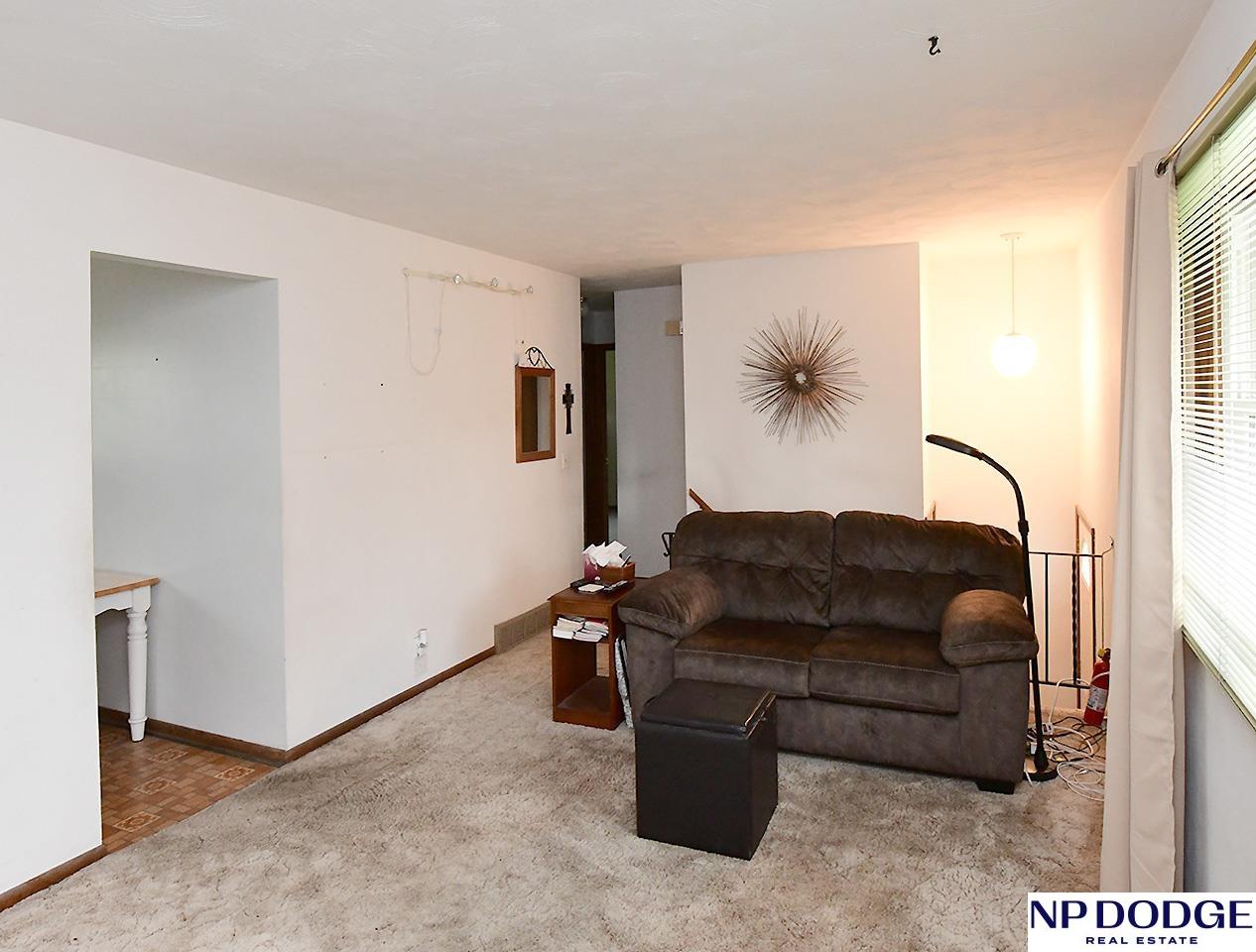 11217 X Street, Omaha, NE, 68137