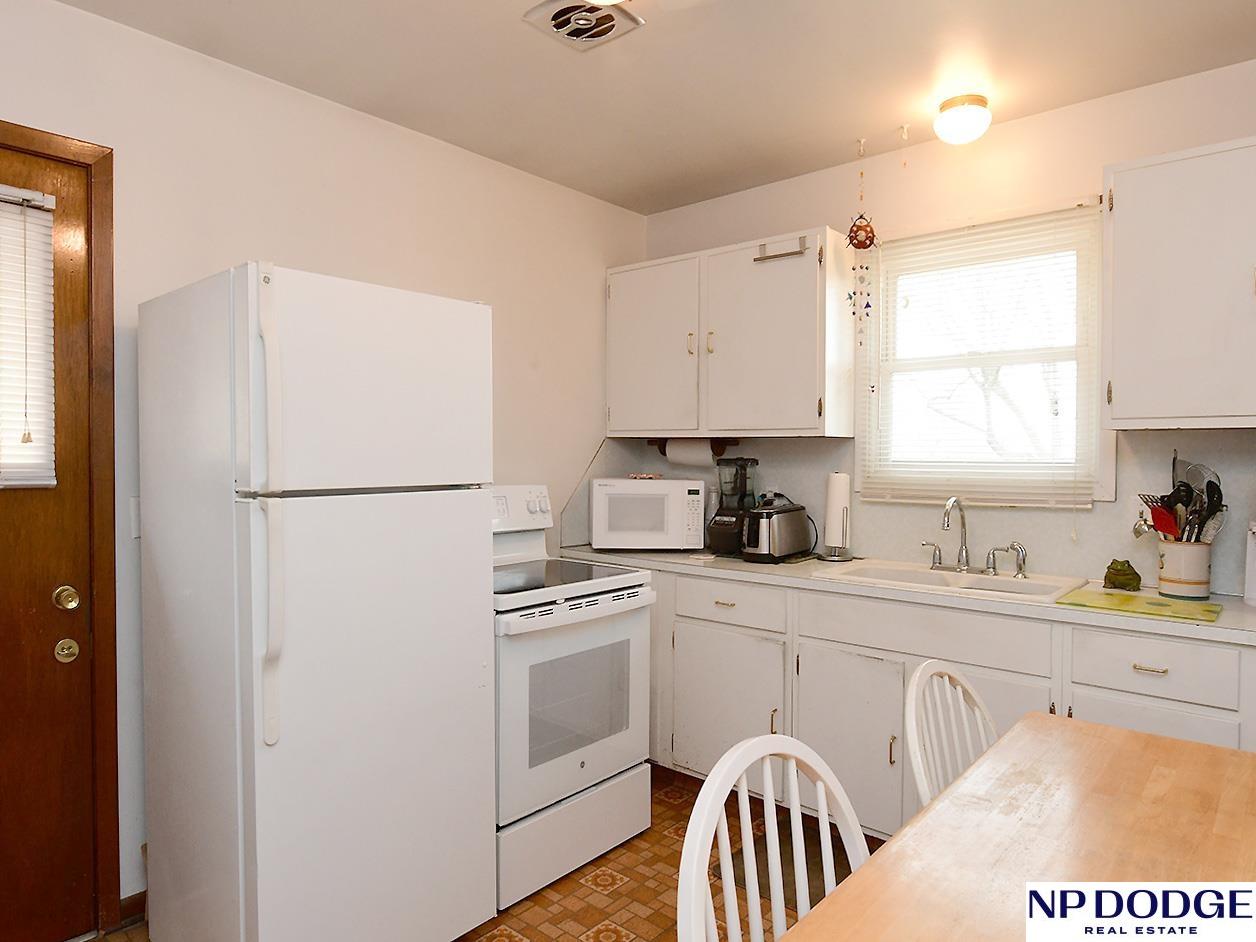 11217 X Street, Omaha, NE, 68137