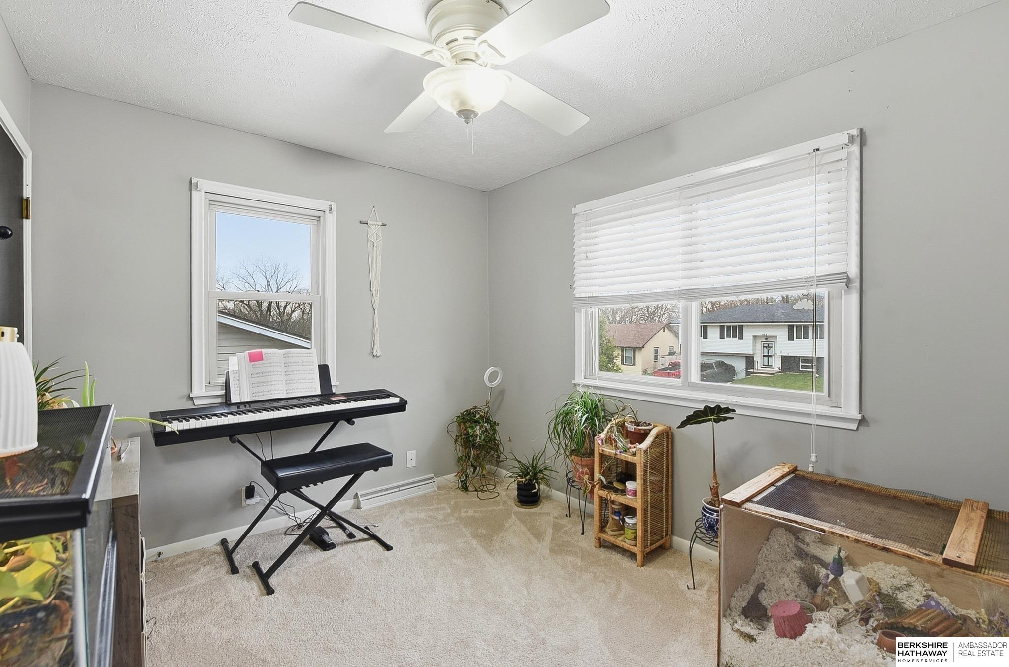 406 Robinson Avenue, Bellevue, NE, 68005