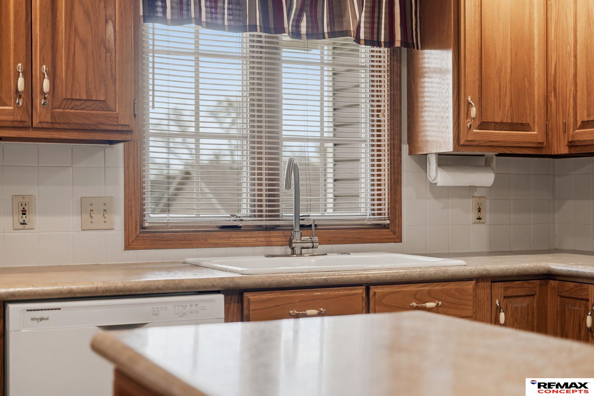 7644 Baldwin Avenue, Lincoln, NE, 68507