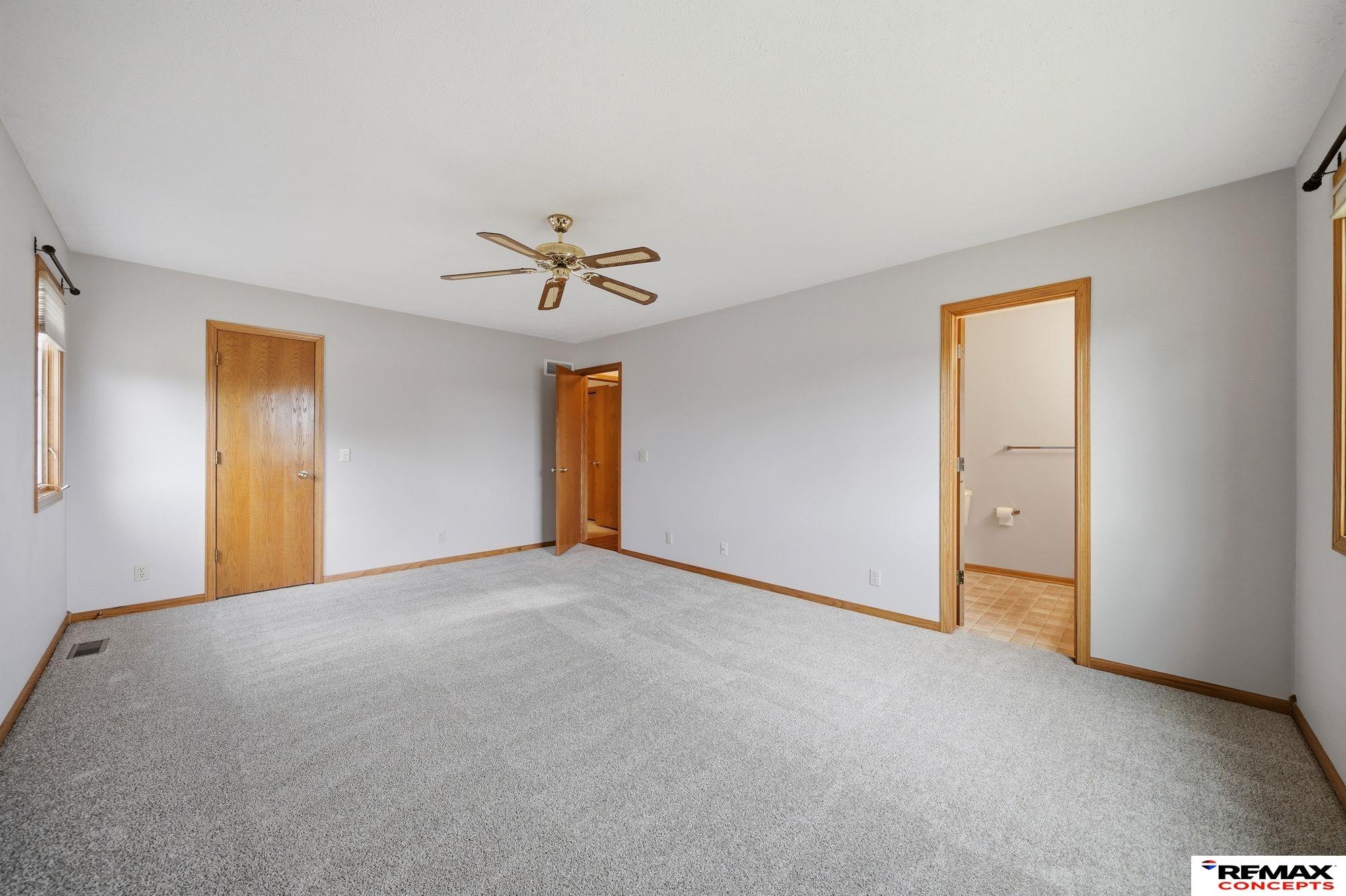 7644 Baldwin Avenue, Lincoln, NE, 68507