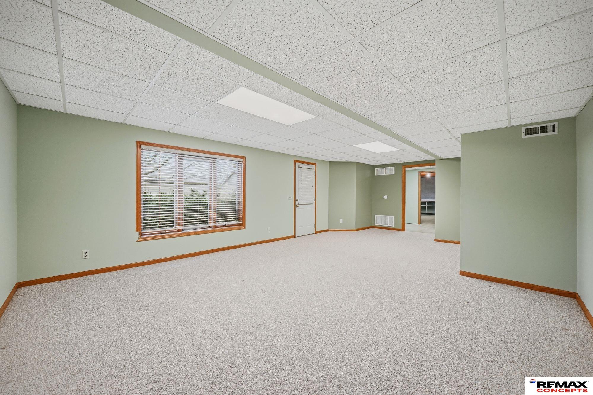 7644 Baldwin Avenue, Lincoln, NE, 68507