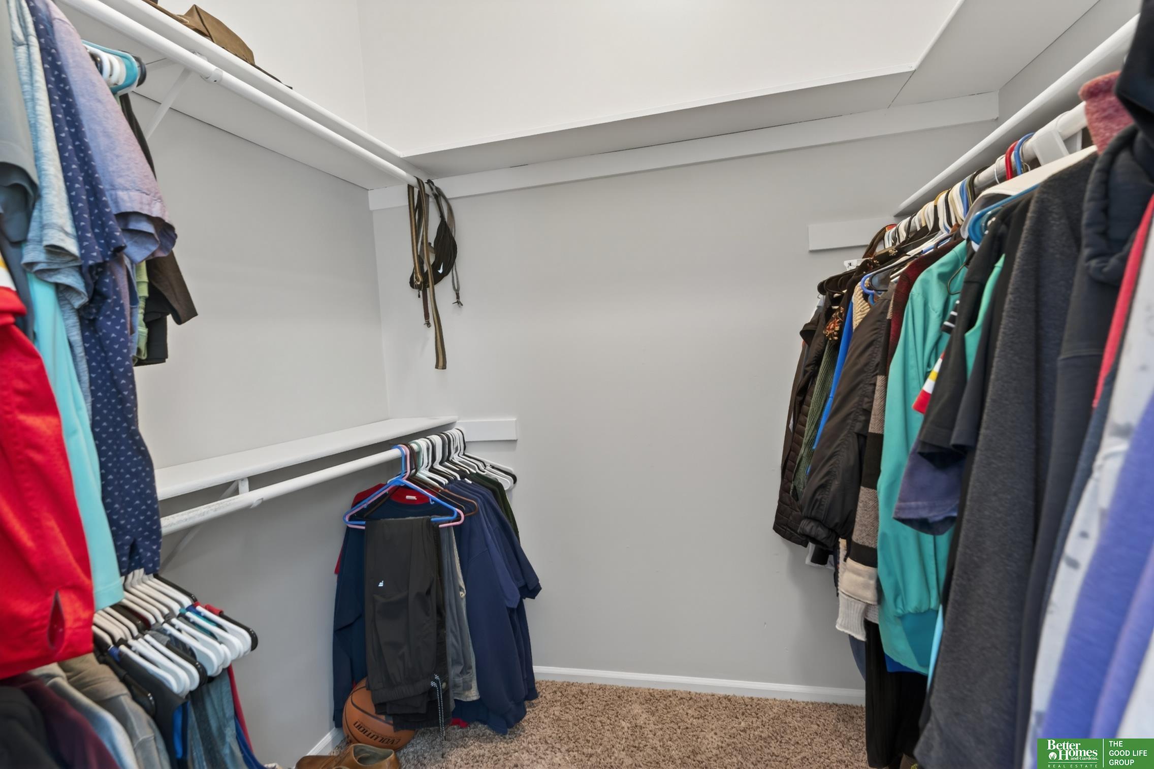 5940 137th Circle, Omaha, NE, 68137