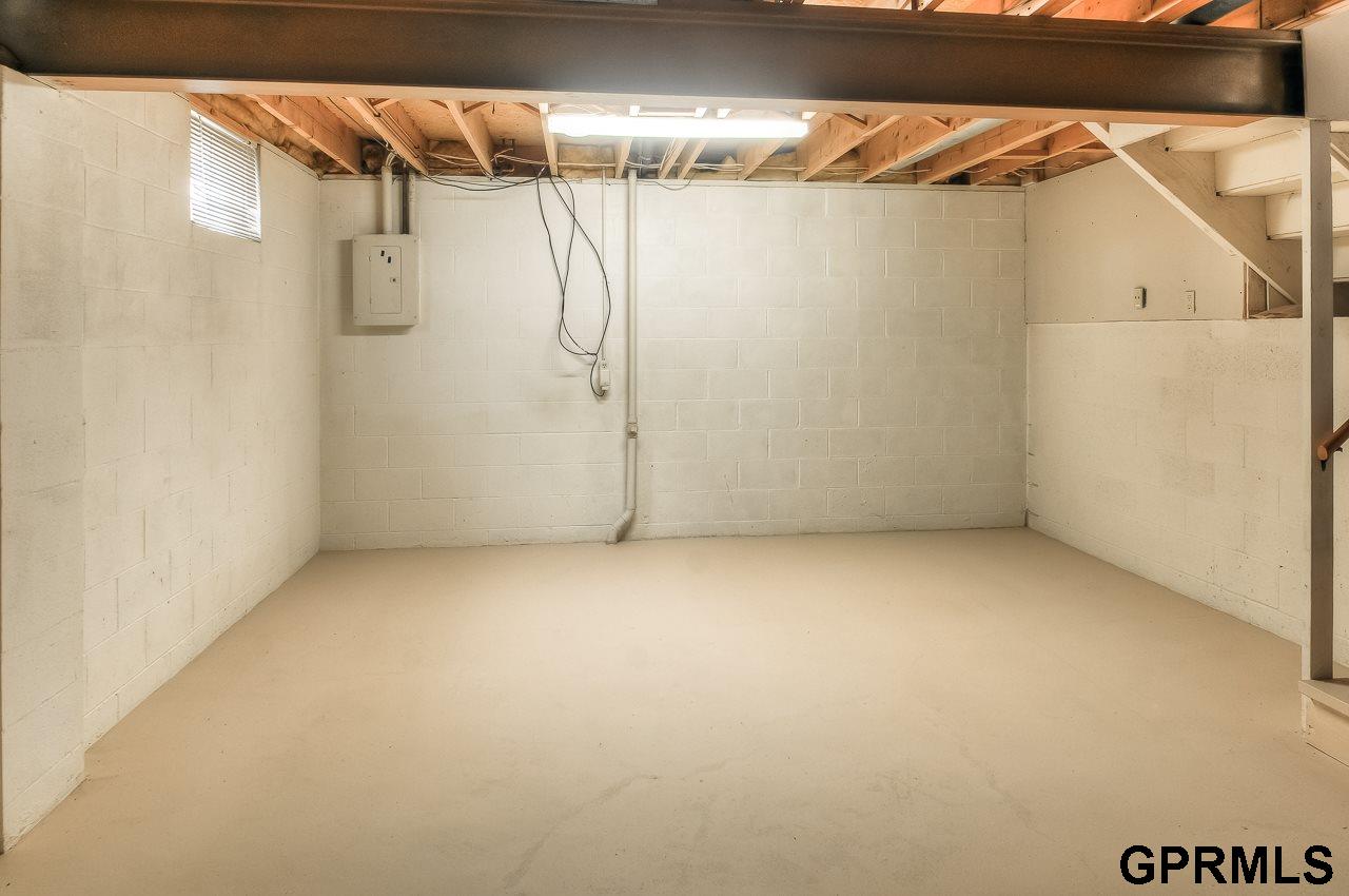 7210 Audrey Street, Omaha, NE, 68138