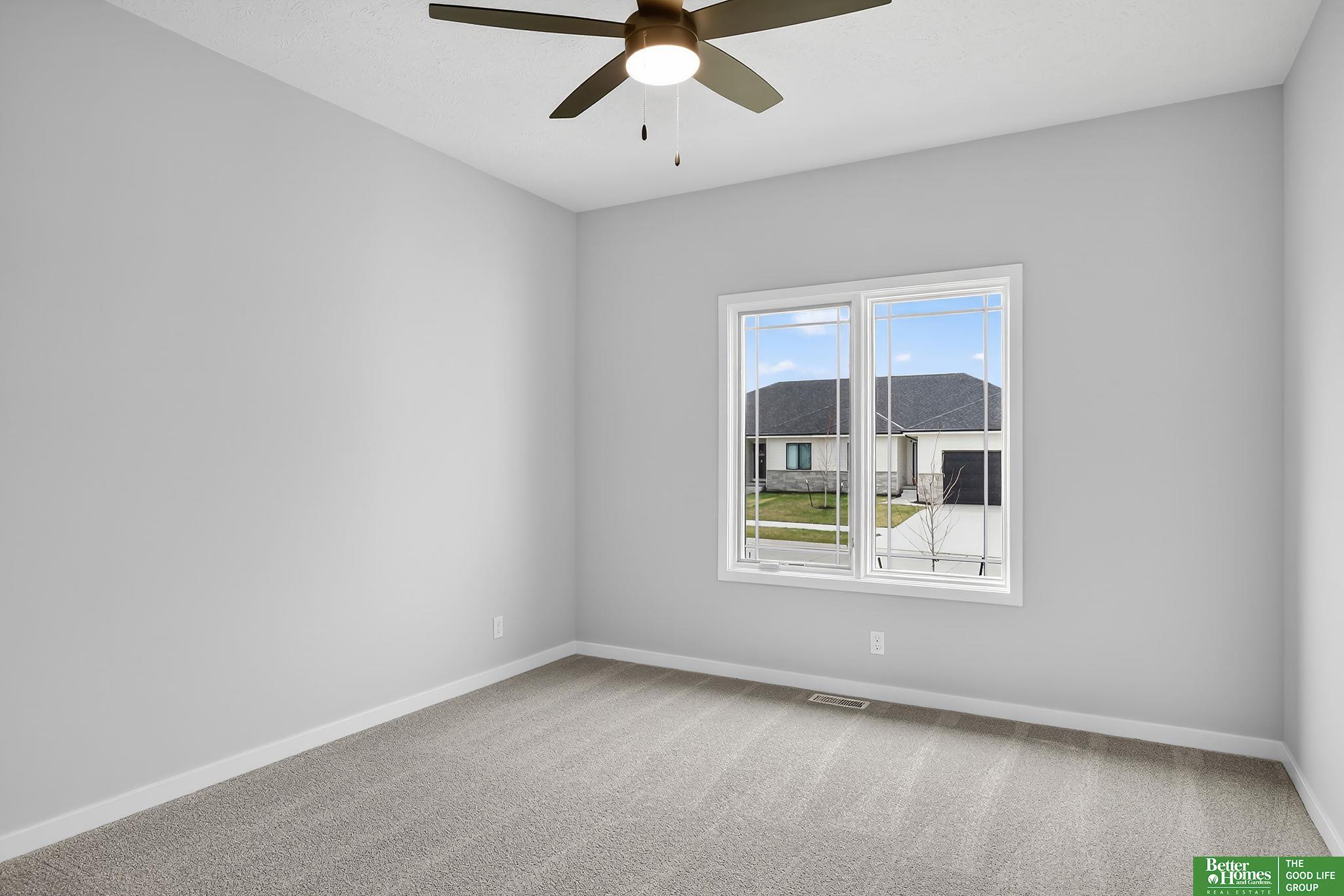 20944 Ellison Avenue, Elkhorn, NE, 68022