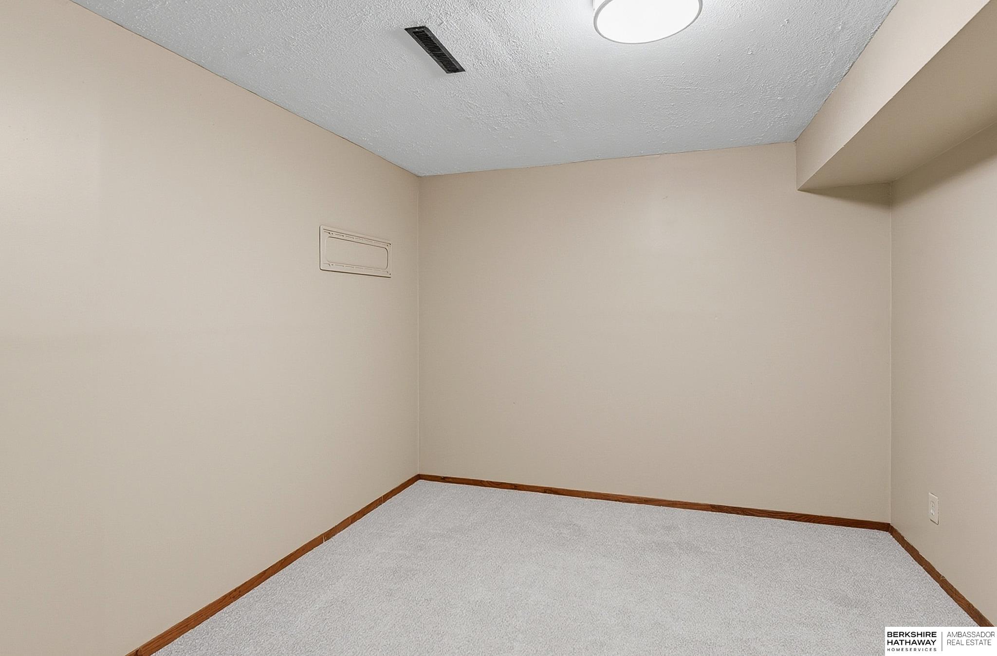 713 12th Street, Blair, NE, 68008
