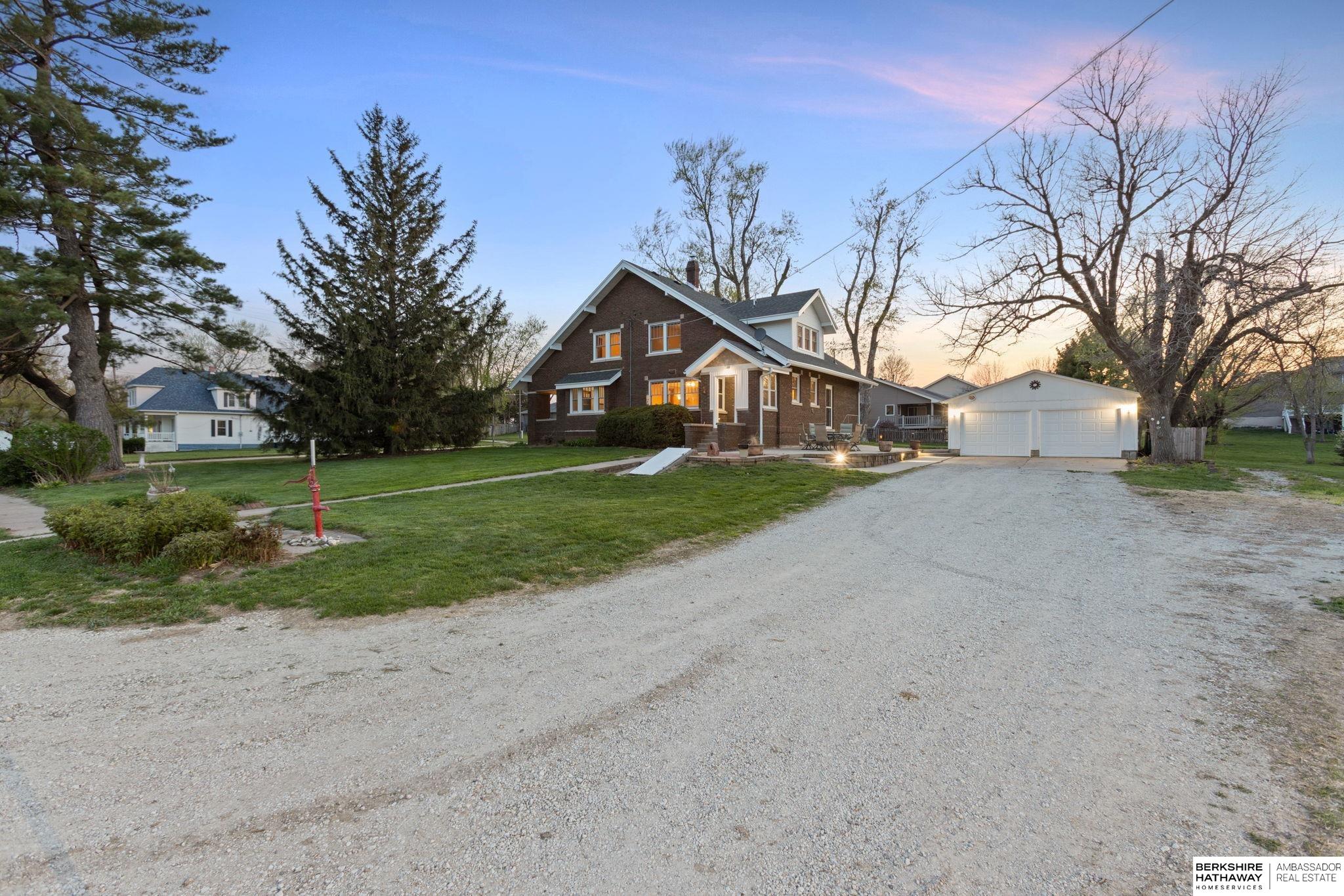 408 Hillside Avenue, Yutan, NE, 68073