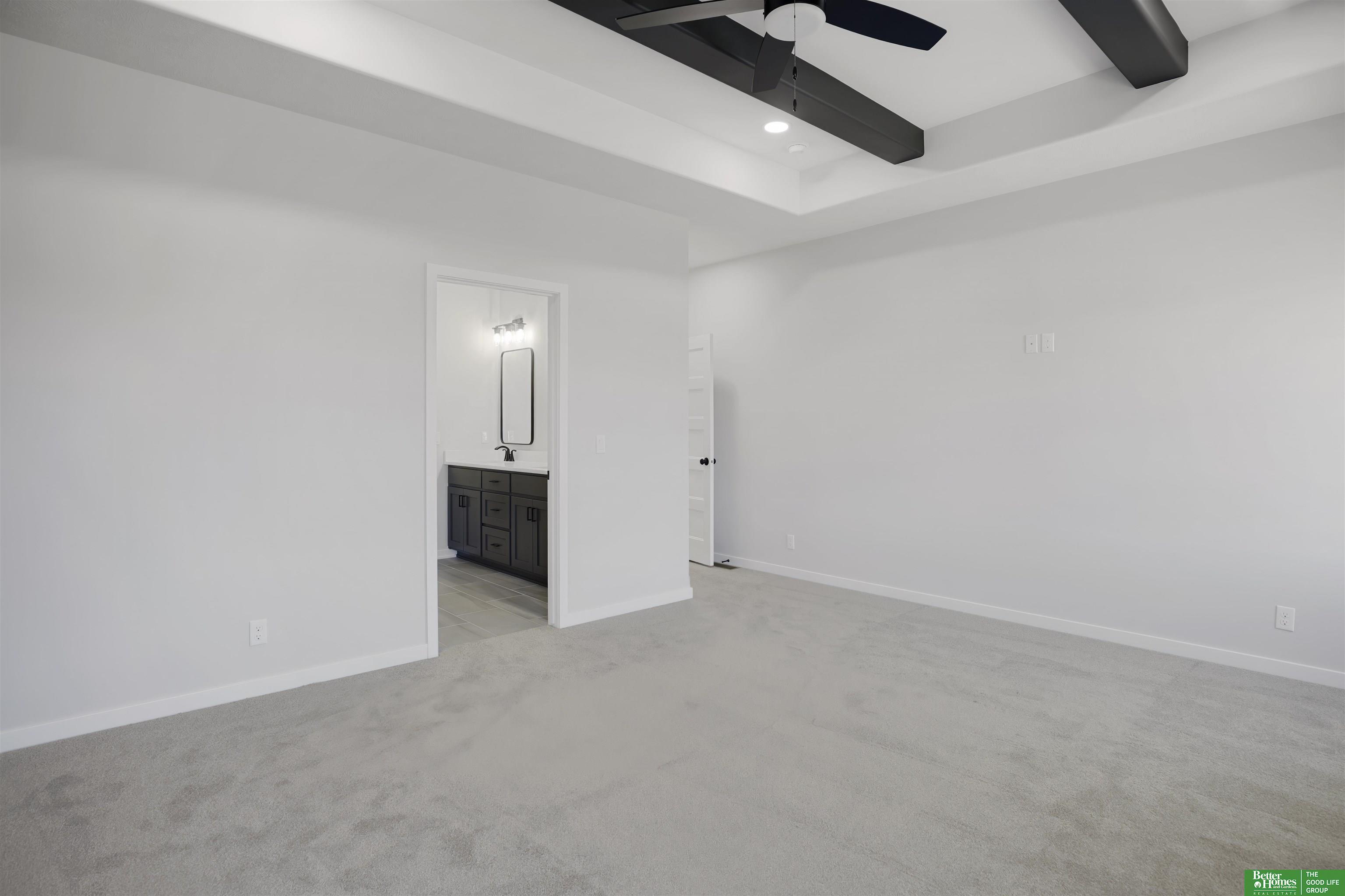 5608 213th Street, Elkhorn, NE, 68022