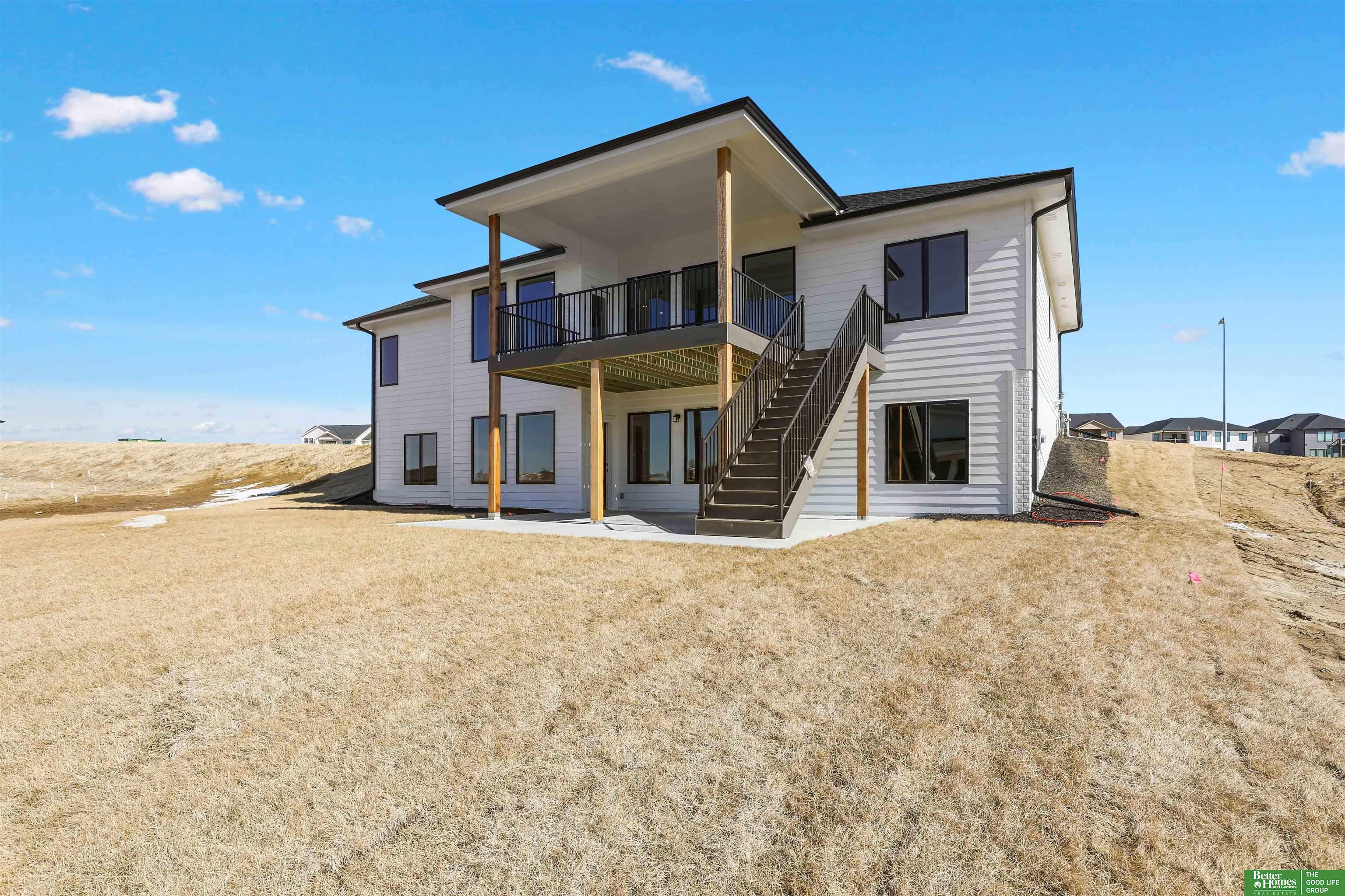 5608 213th Street, Elkhorn, NE, 68022