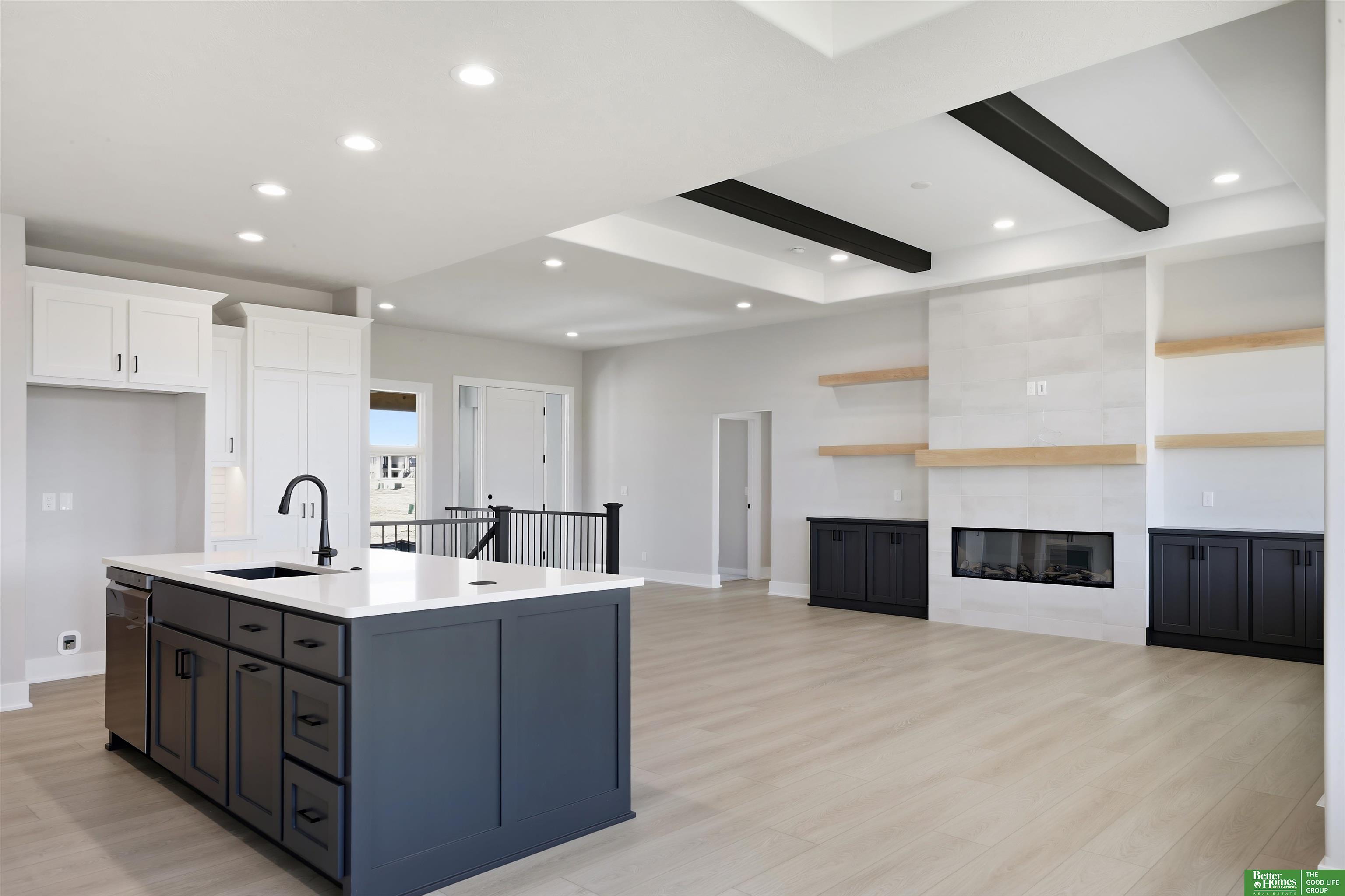 5608 213th Street, Elkhorn, NE, 68022