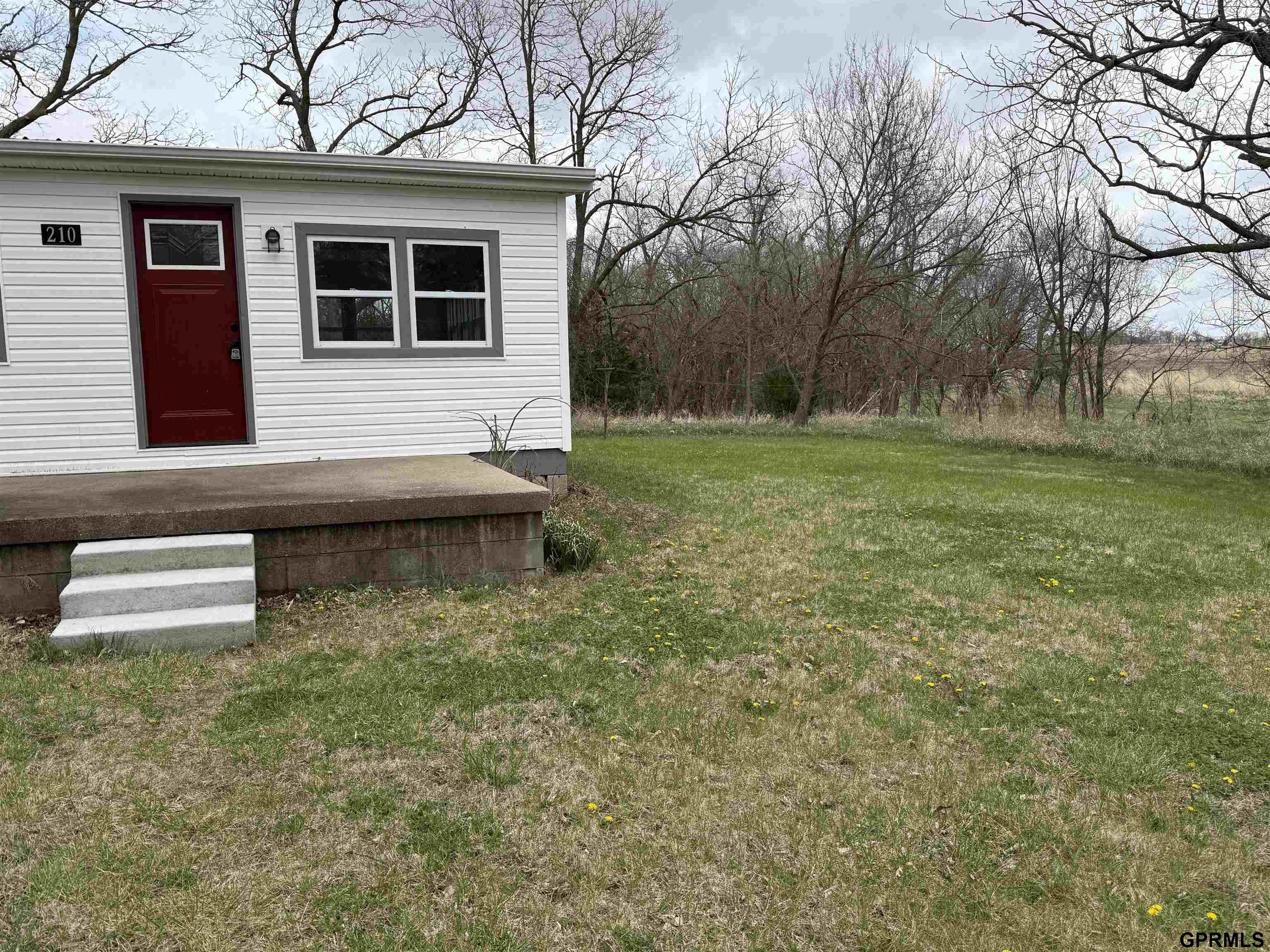 210 E 24th Street, Crete, NE, 68333