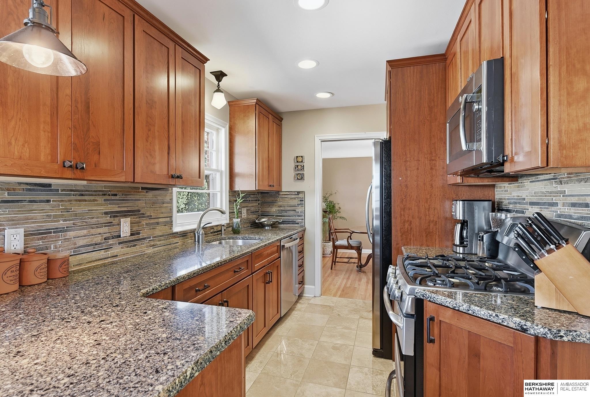 7974 Hickory Street, Omaha, NE, 68124