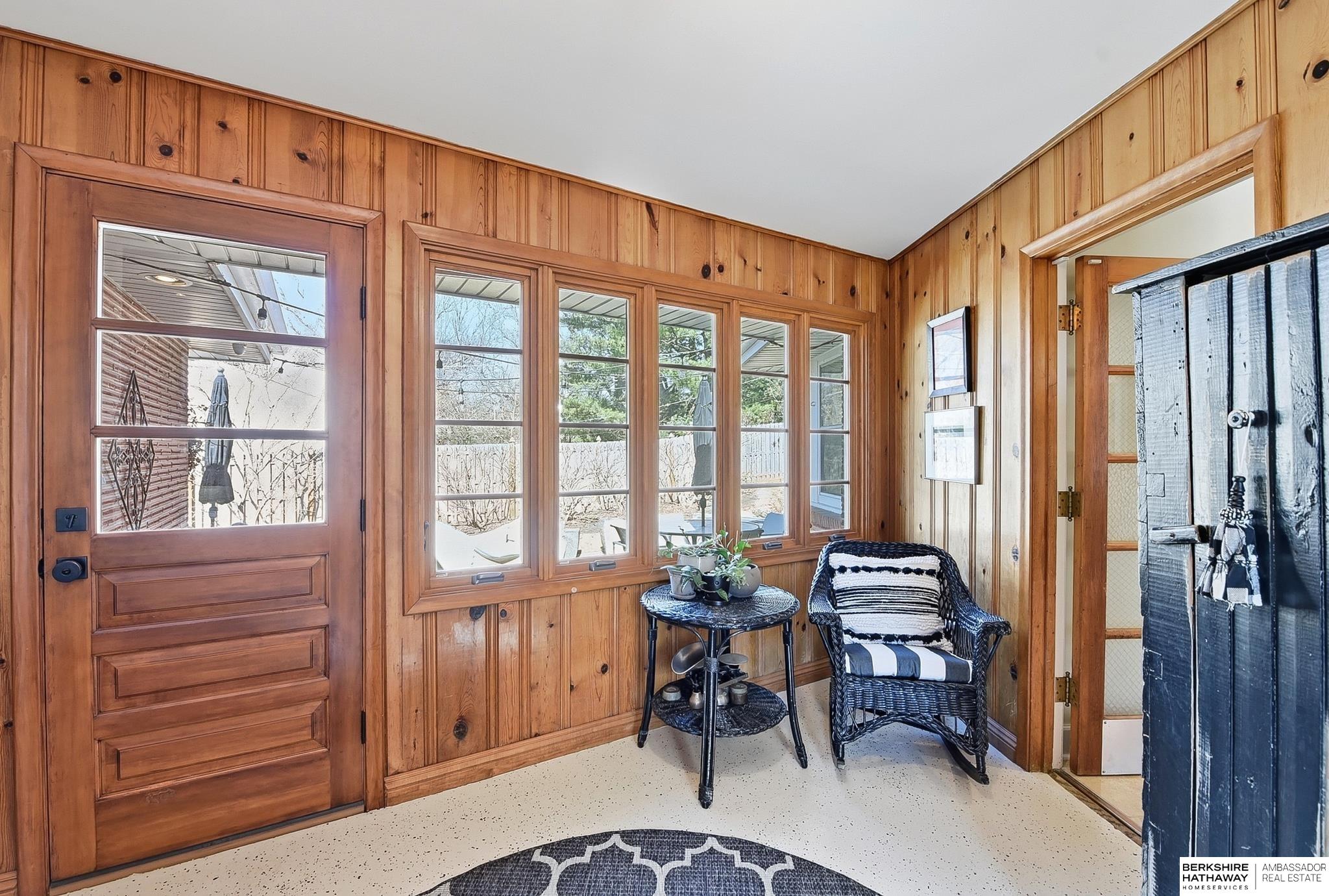 7974 Hickory Street, Omaha, NE, 68124