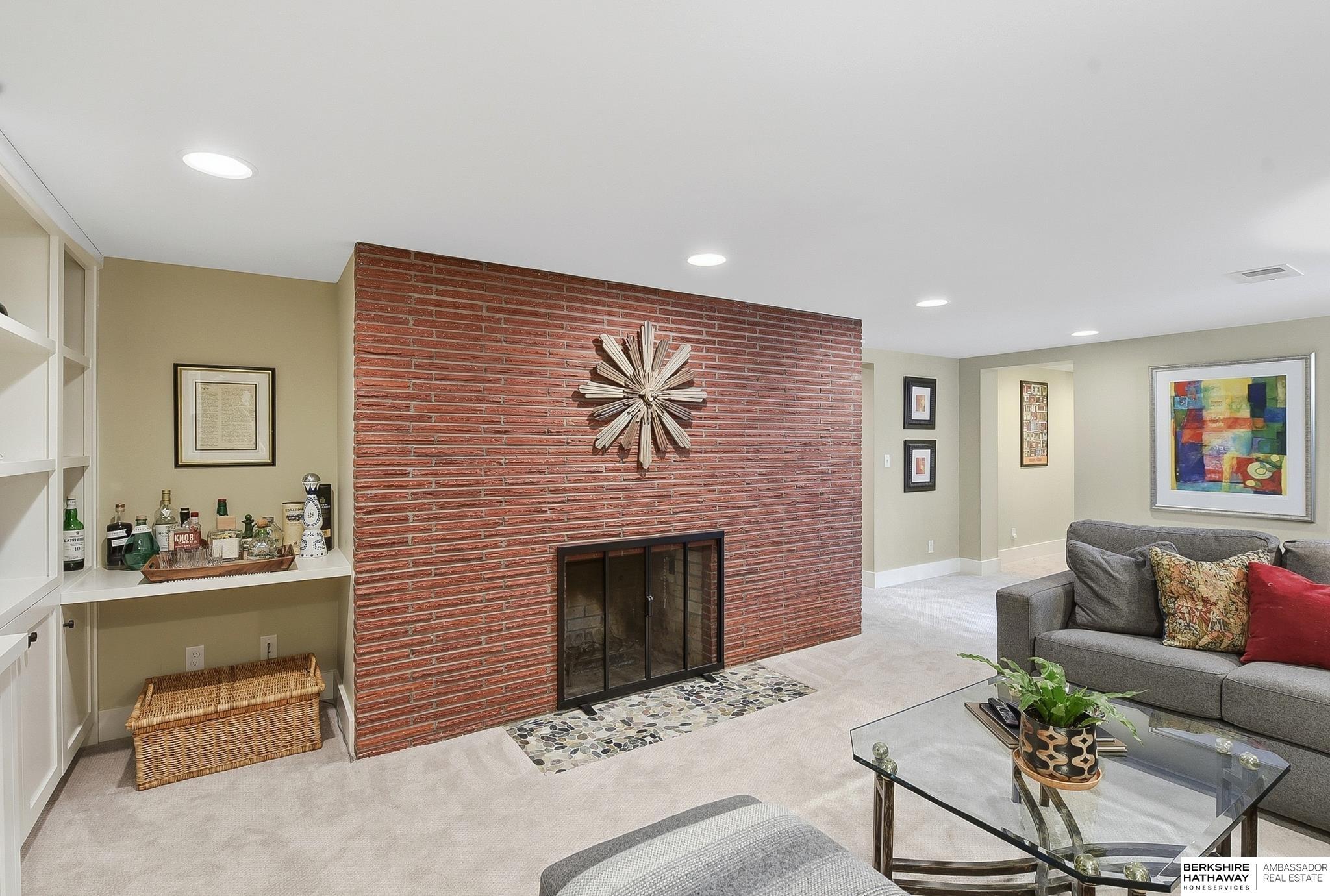 7974 Hickory Street, Omaha, NE, 68124