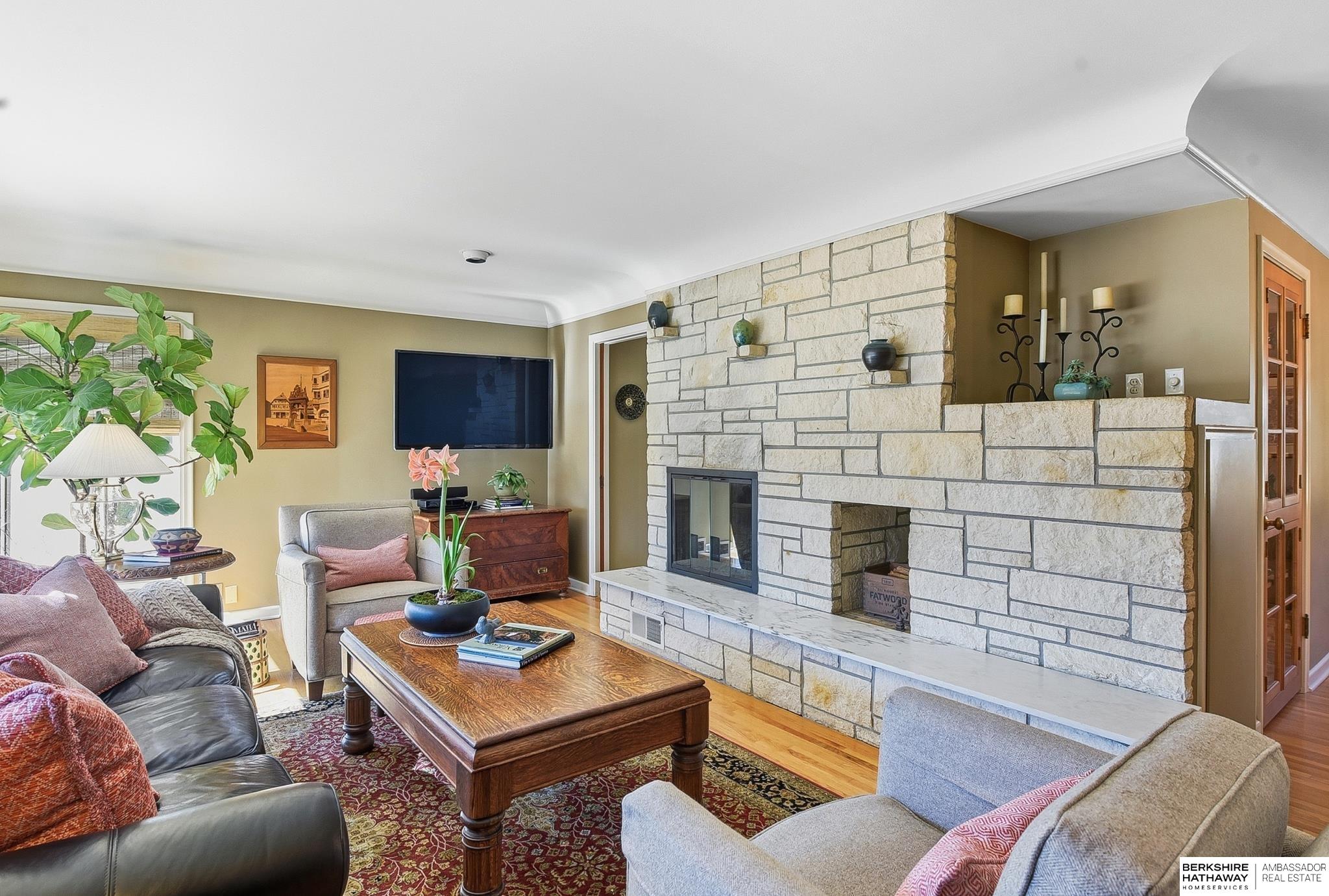 7974 Hickory Street, Omaha, NE, 68124