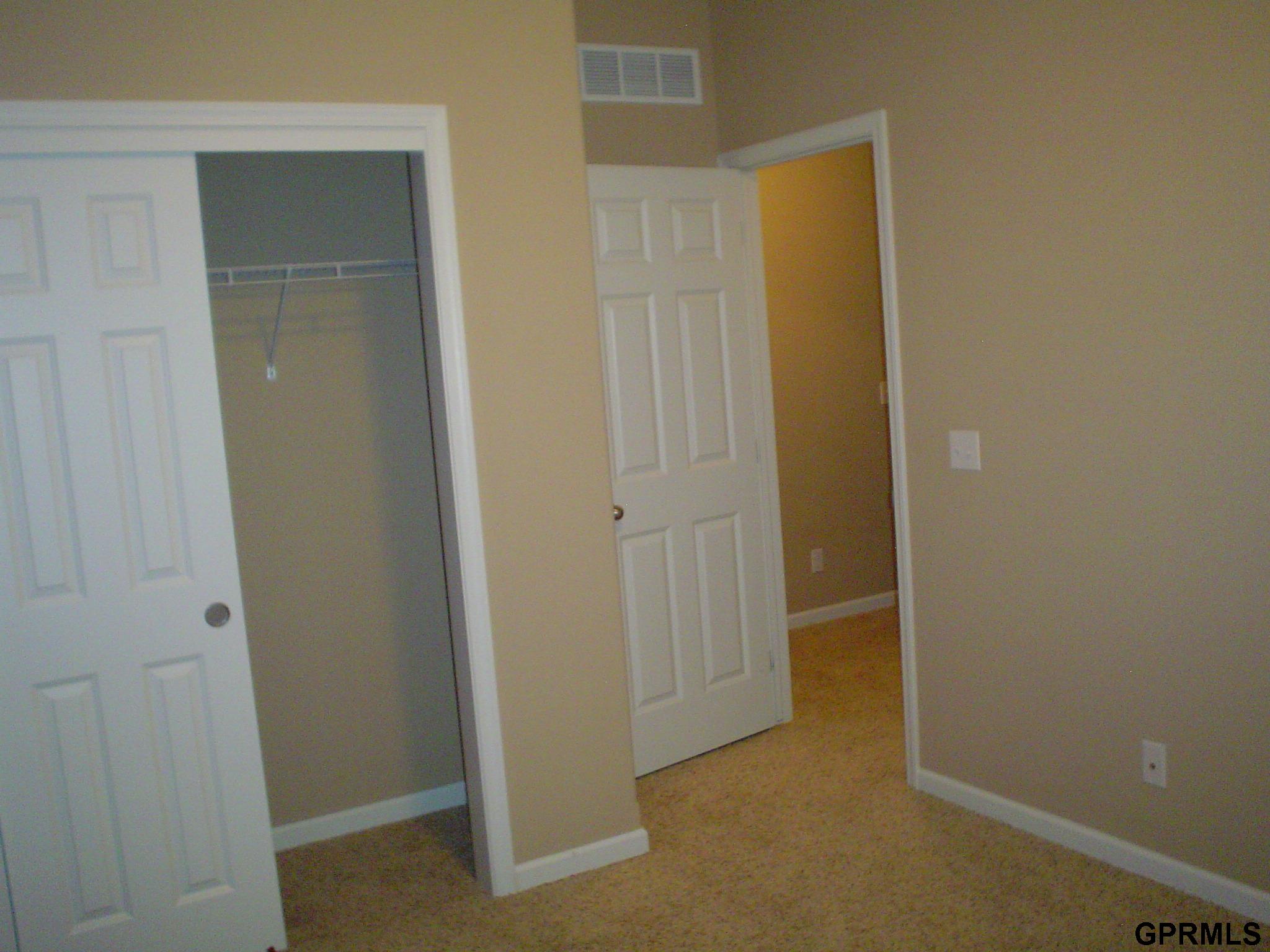 4309 Edgerton Drive, Bellevue, NE, 68123