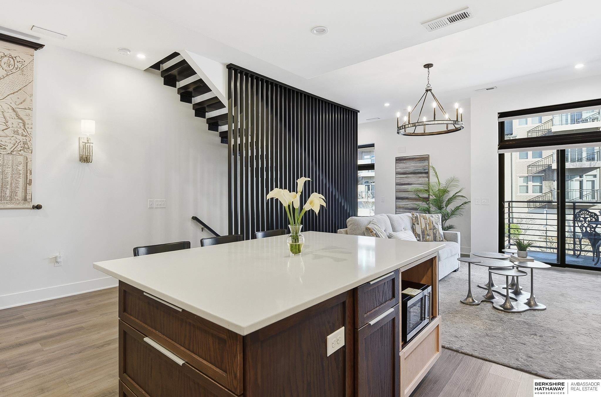 2208 64th Avenue, Omaha, NE, 68106