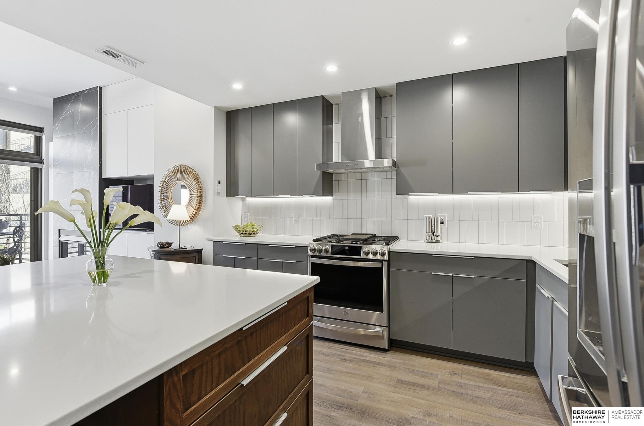 2208 64th Avenue, Omaha, NE, 68106