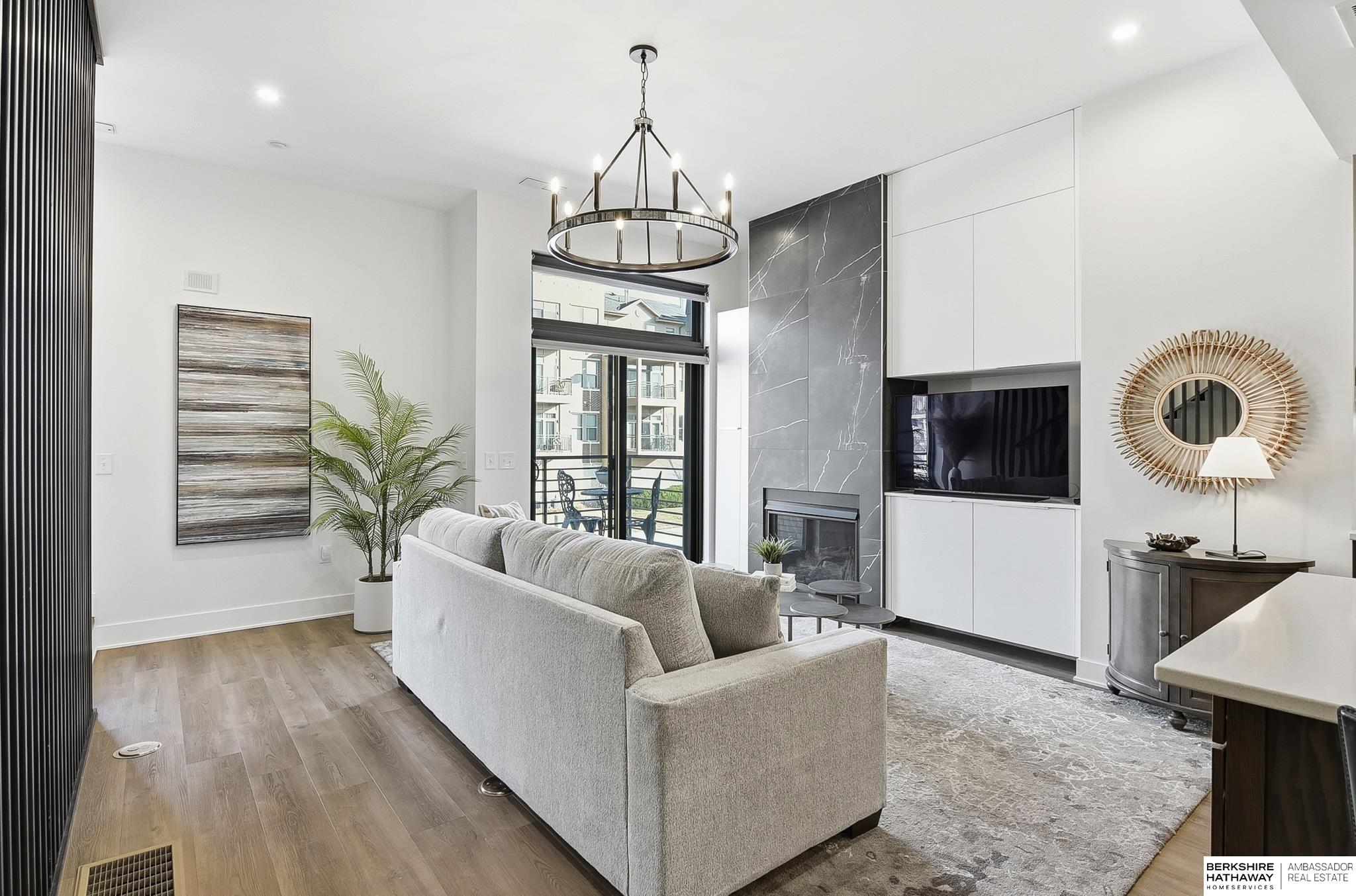 2208 64th Avenue, Omaha, NE, 68106