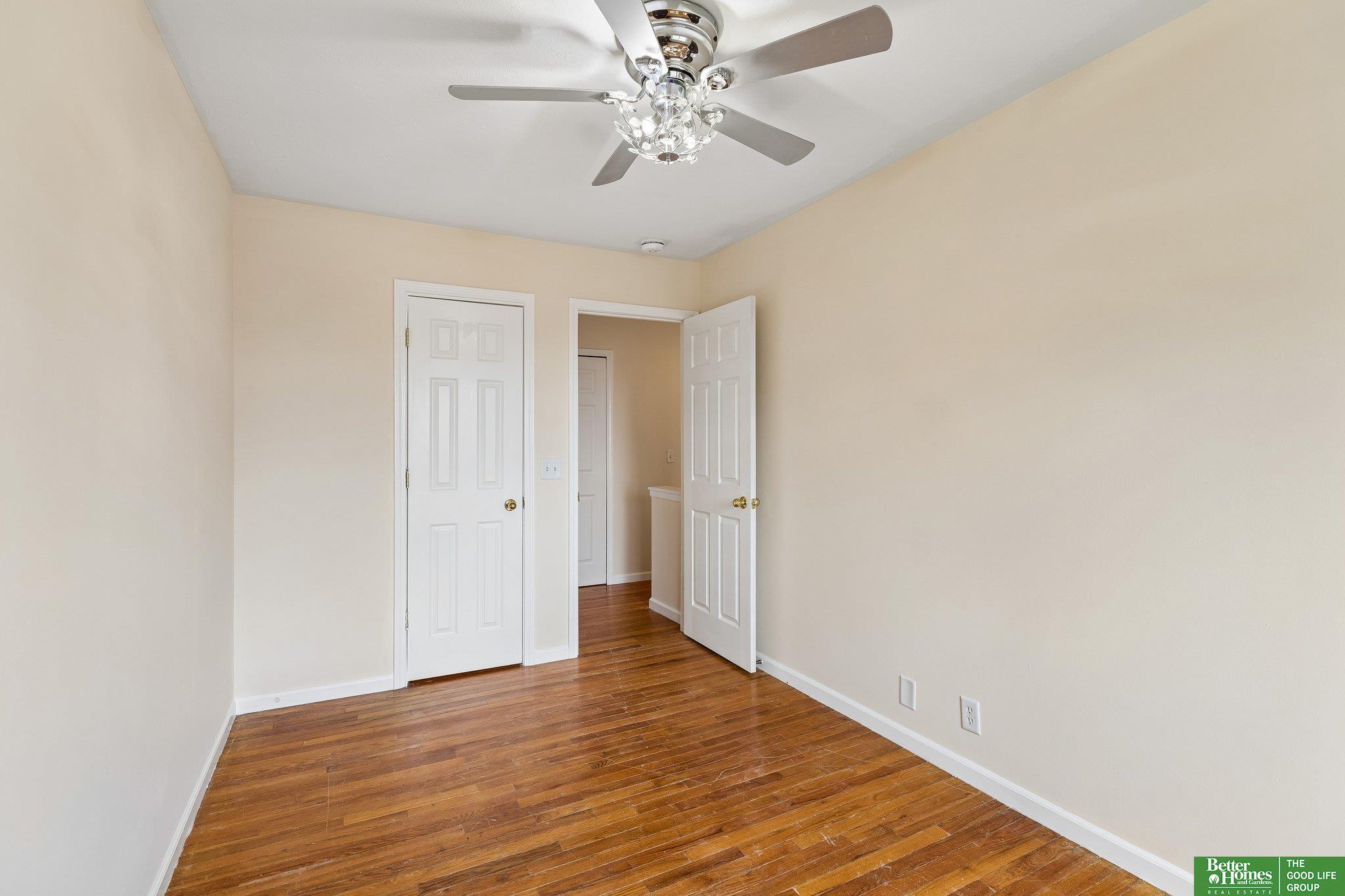 166 Arbor Court, Omaha, NE, 68108