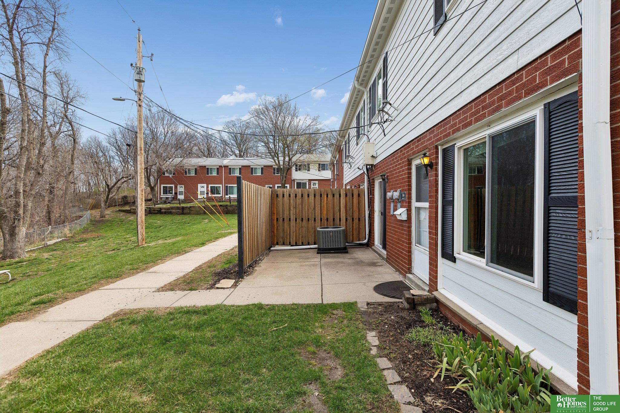 166 Arbor Court, Omaha, NE, 68108