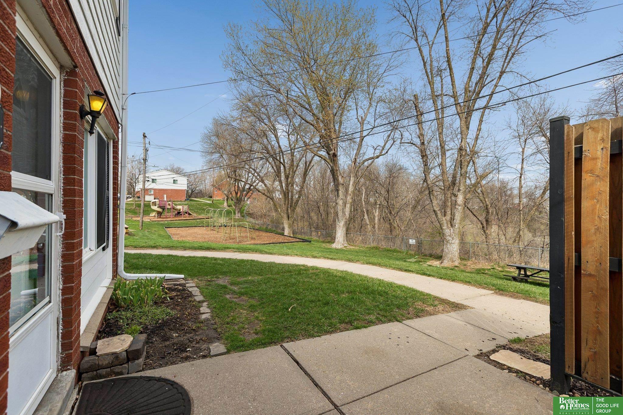 166 Arbor Court, Omaha, NE, 68108