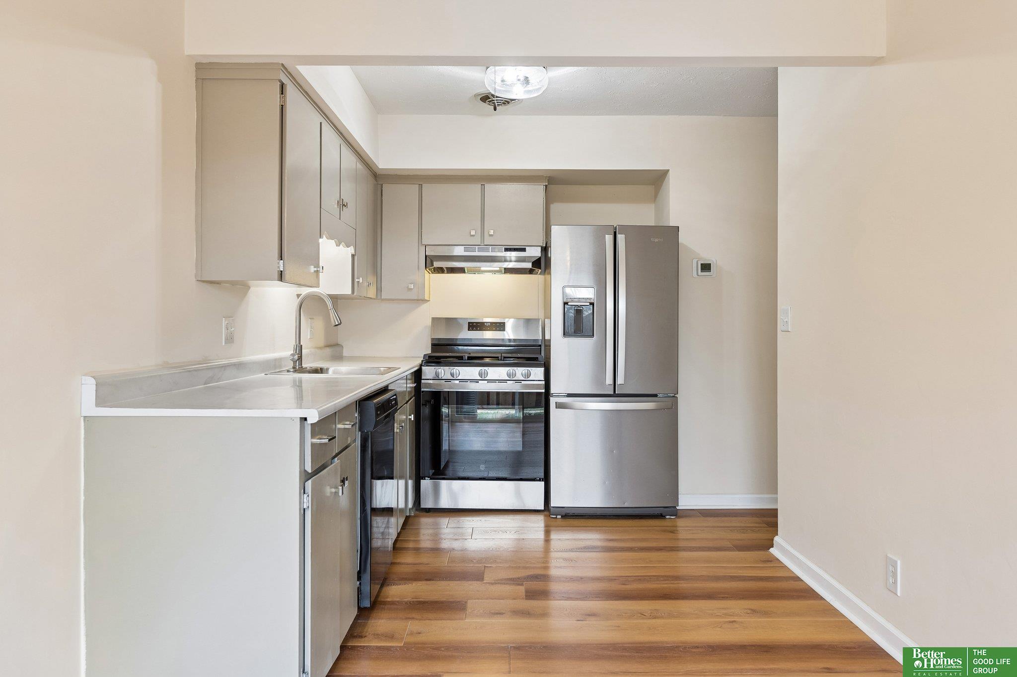 166 Arbor Court, Omaha, NE, 68108