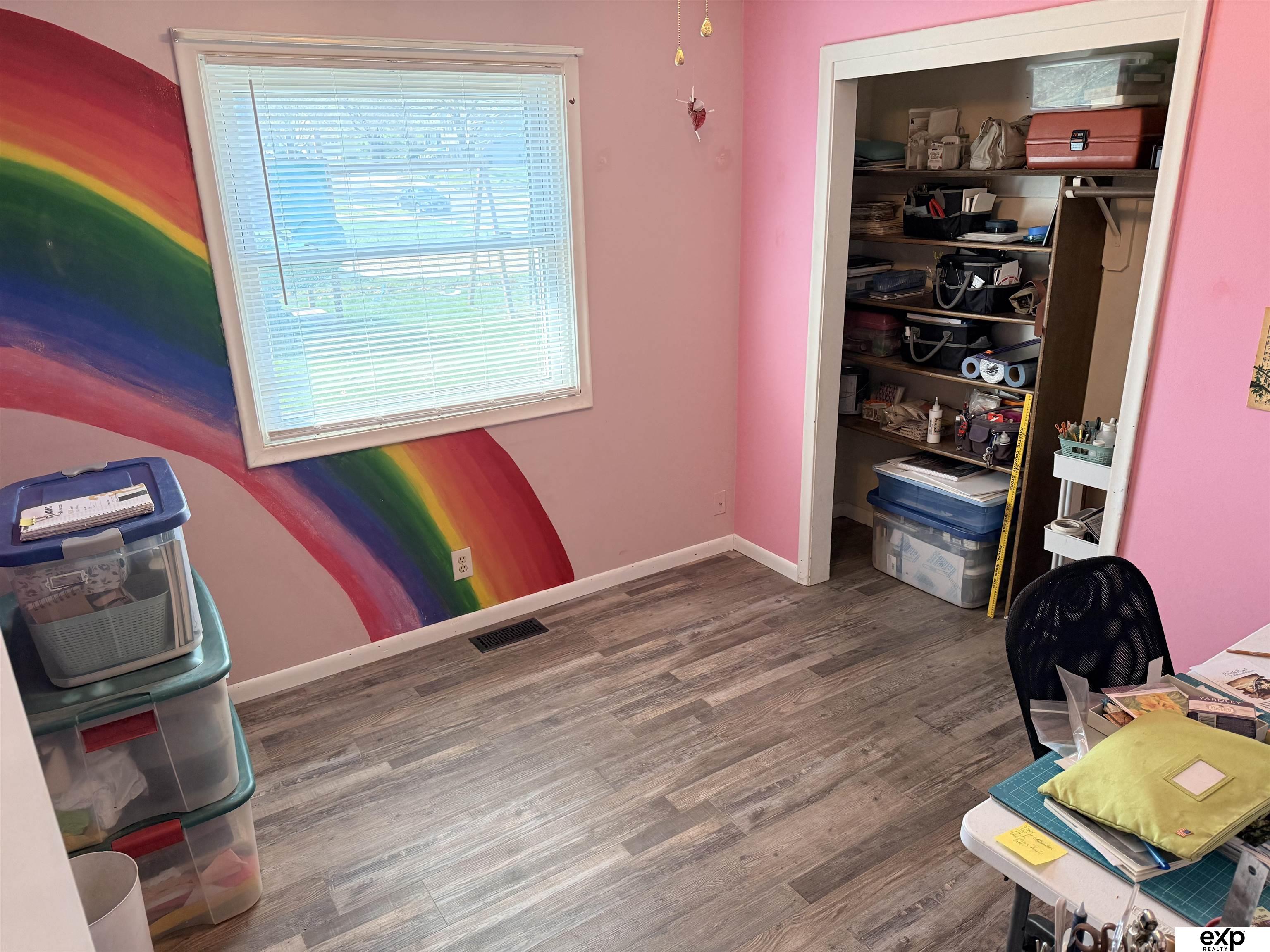 8759 S Glenview Drive, La Vista, NE, 68128