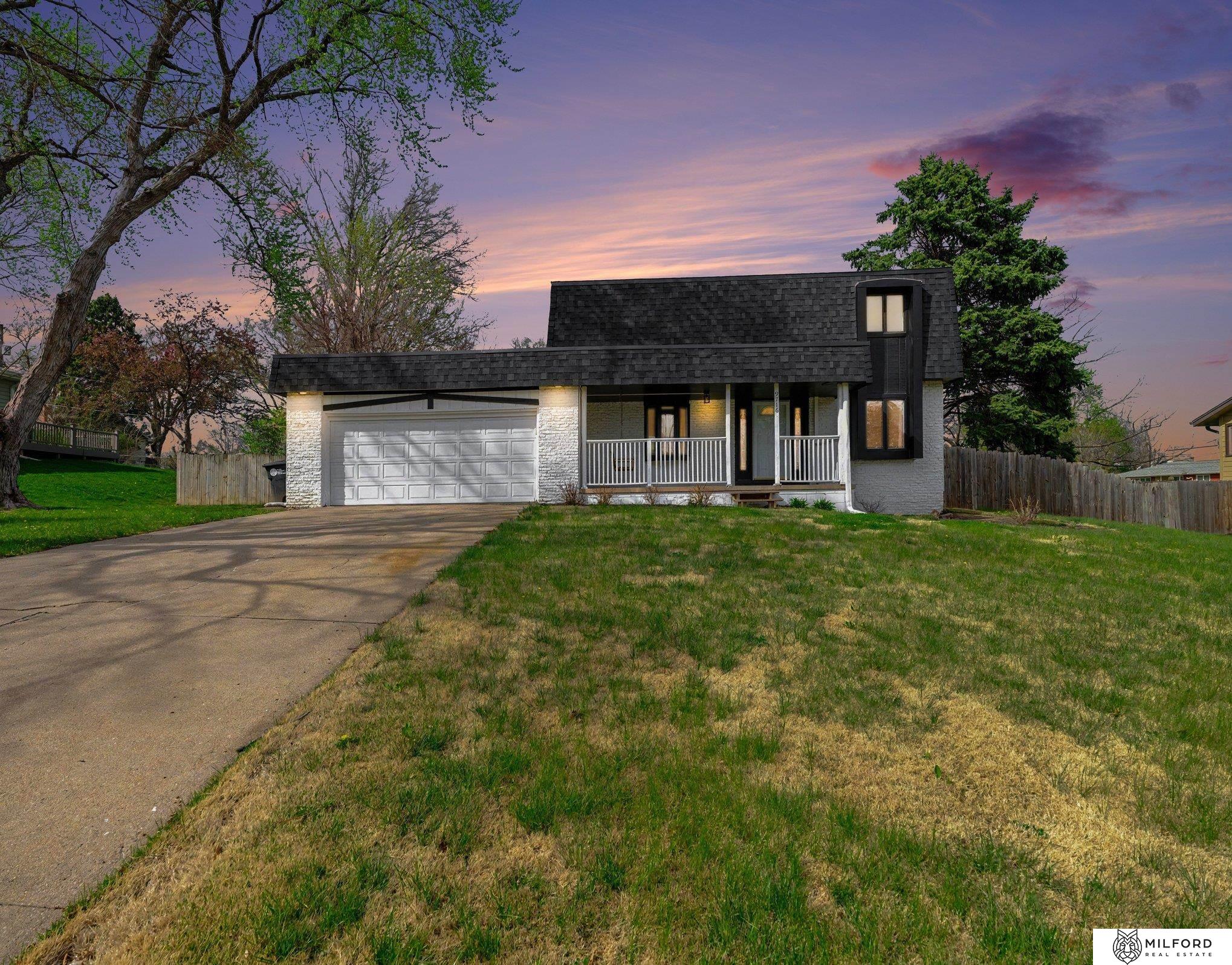 9716 Hartman Avenue, Omaha, NE, 68134