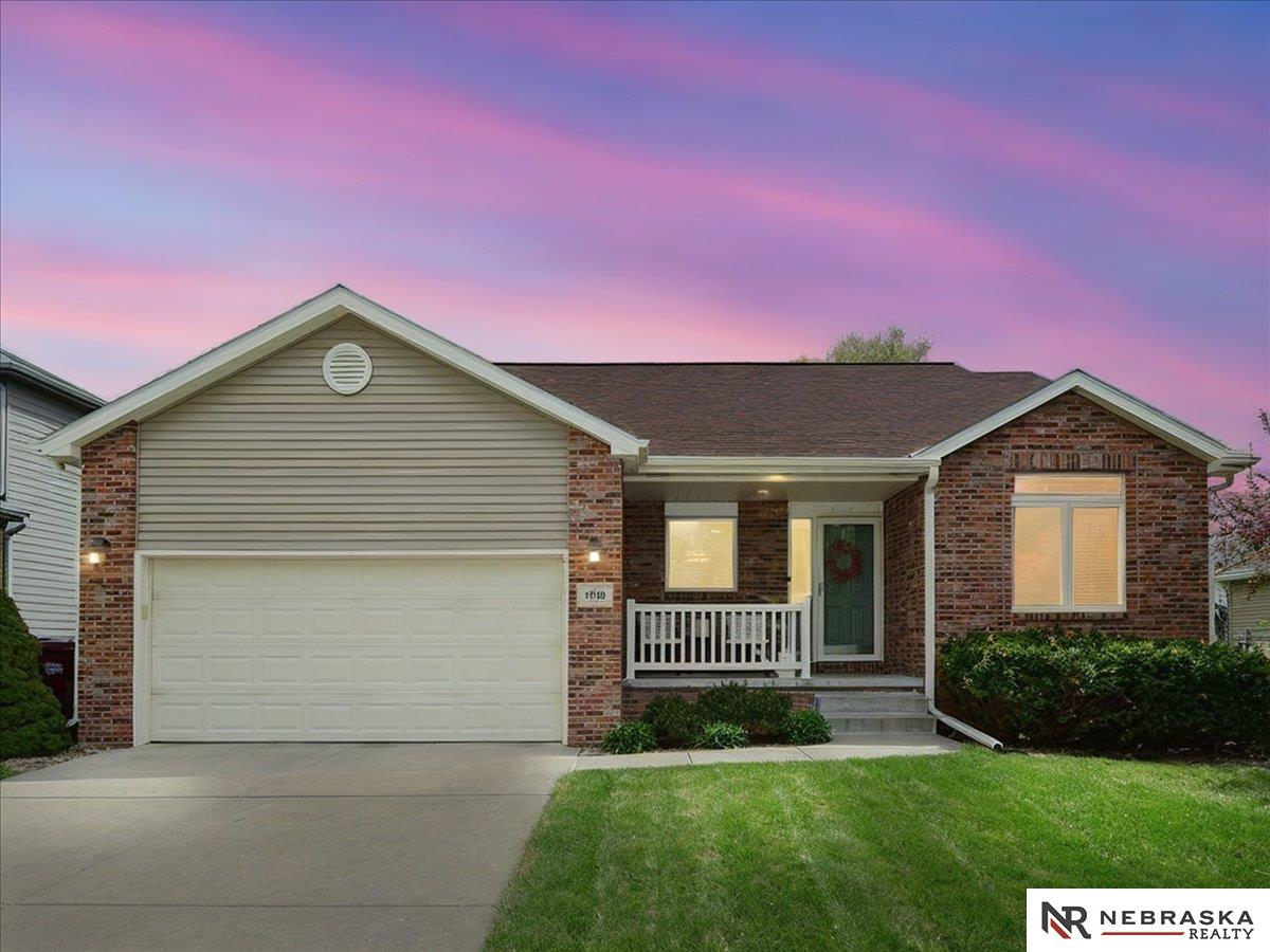 8800 Bristlecone Drive, Lincoln, NE, 68526