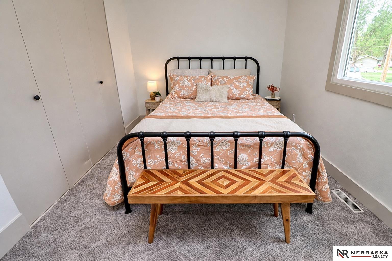 8107 Beechwood Drive, Lincoln, NE, 68510