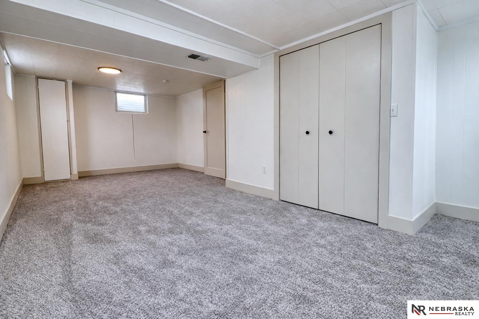 8107 Beechwood Drive, Lincoln, NE, 68510