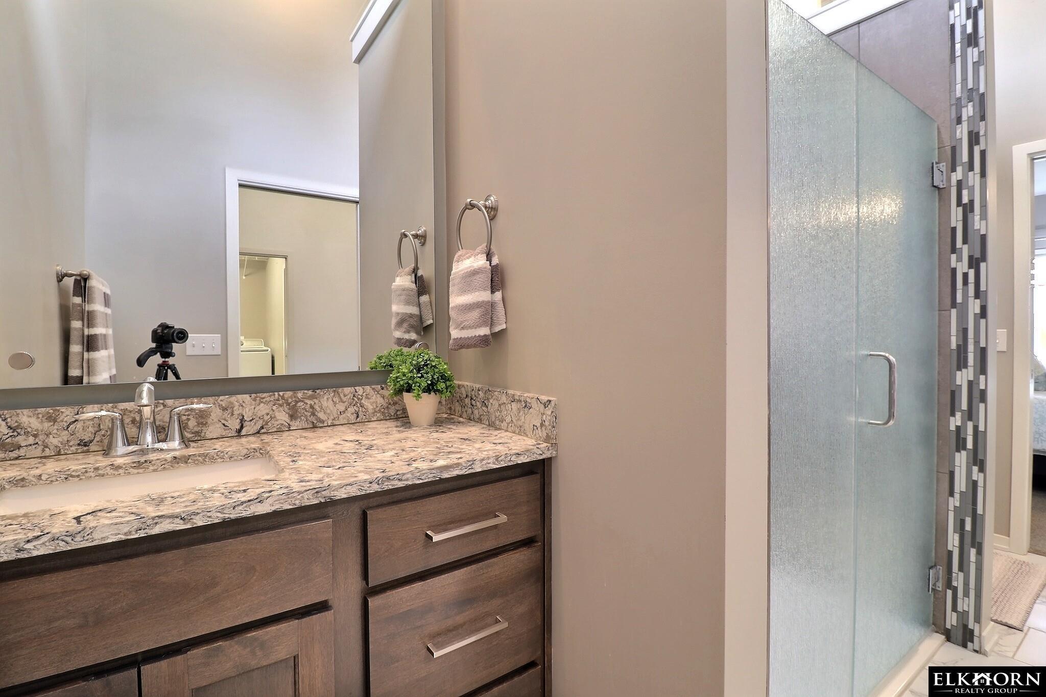 1405 S 208th Street, Elkhorn, NE, 68022