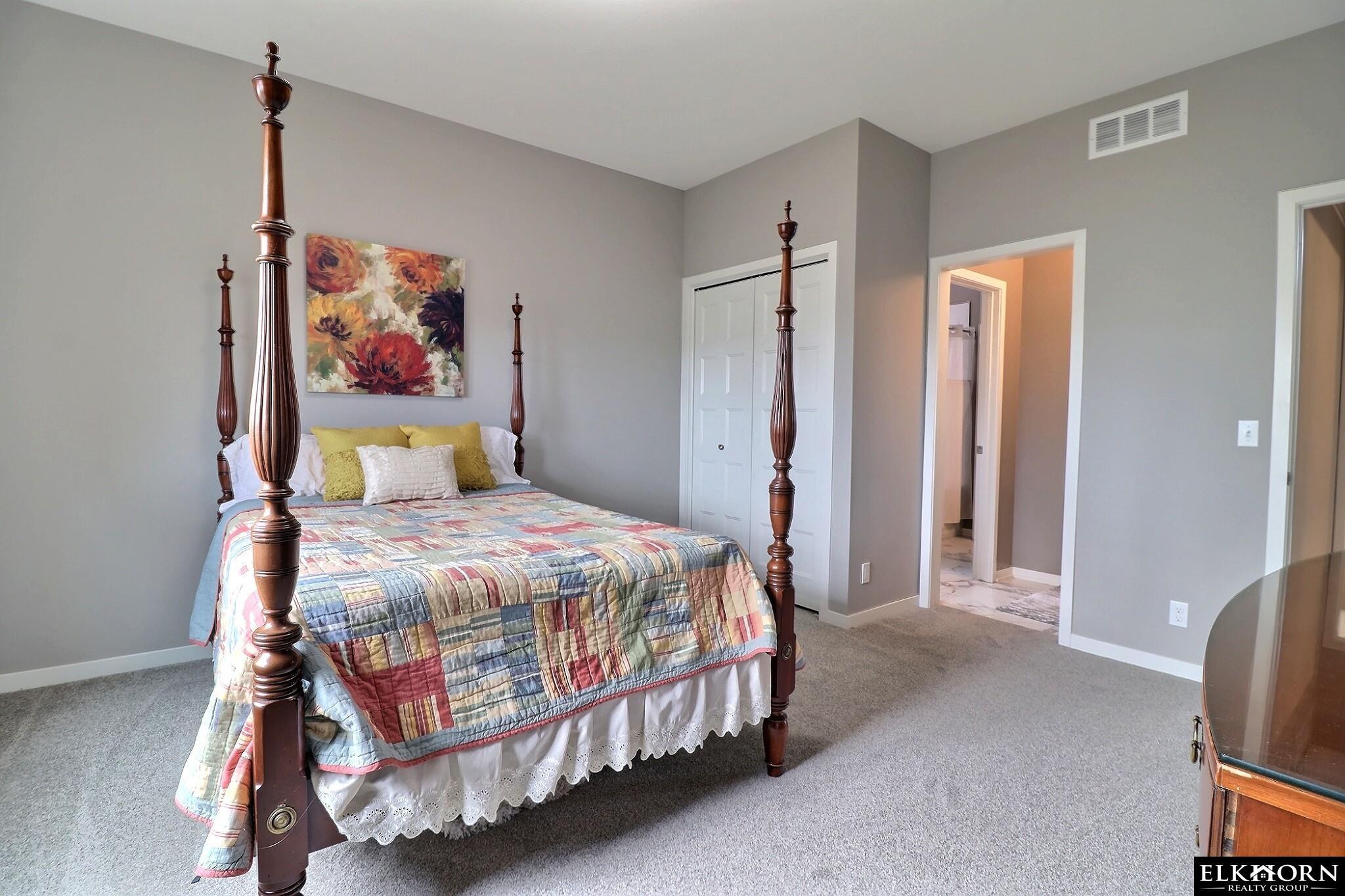 1405 S 208th Street, Elkhorn, NE, 68022