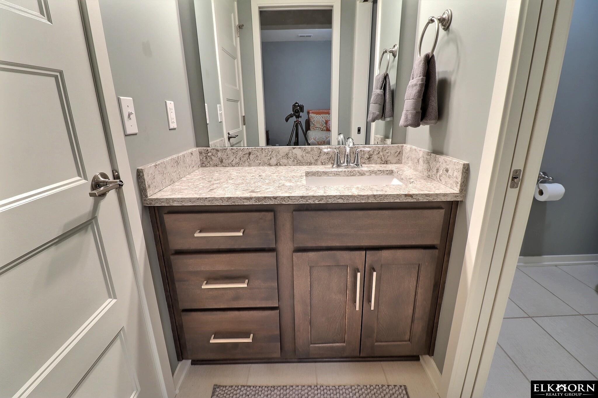 1405 S 208th Street, Elkhorn, NE, 68022