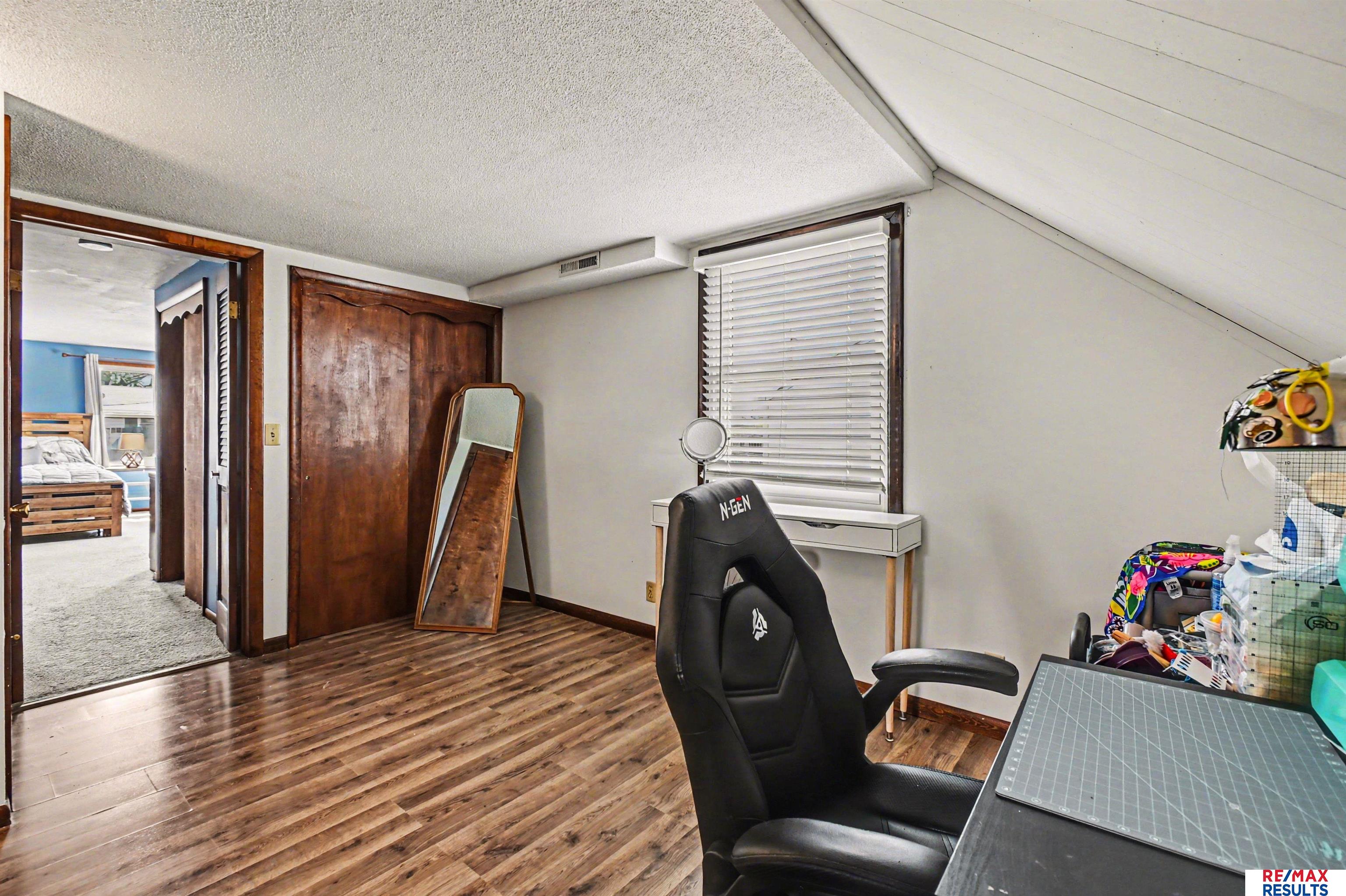 8325 State Street, Ralston, NE, 68127