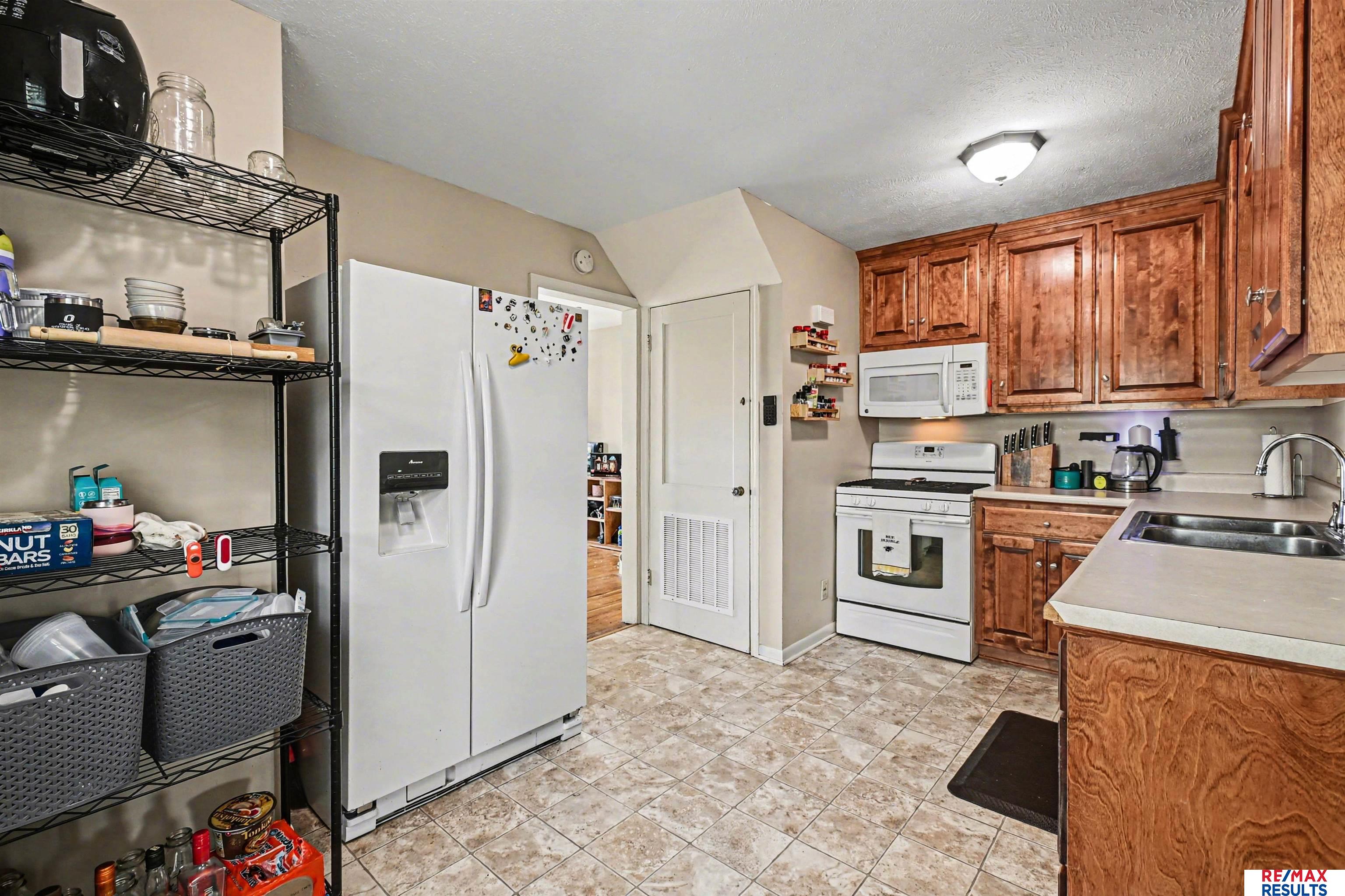 8325 State Street, Ralston, NE, 68127