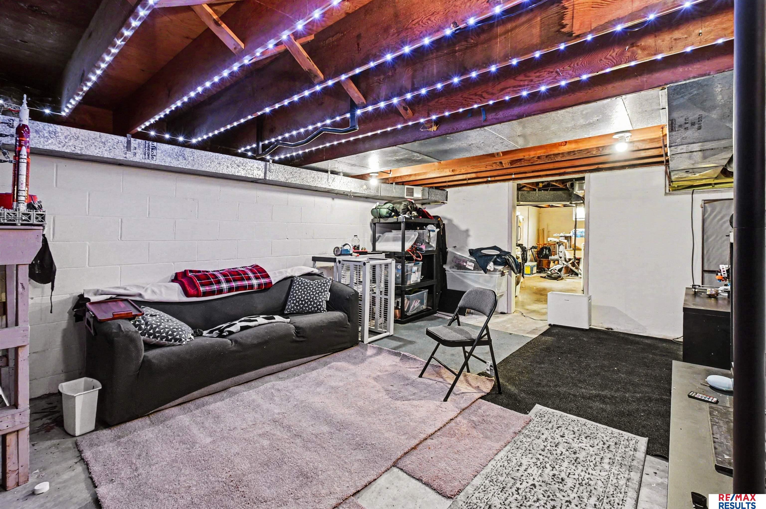 8325 State Street, Ralston, NE, 68127