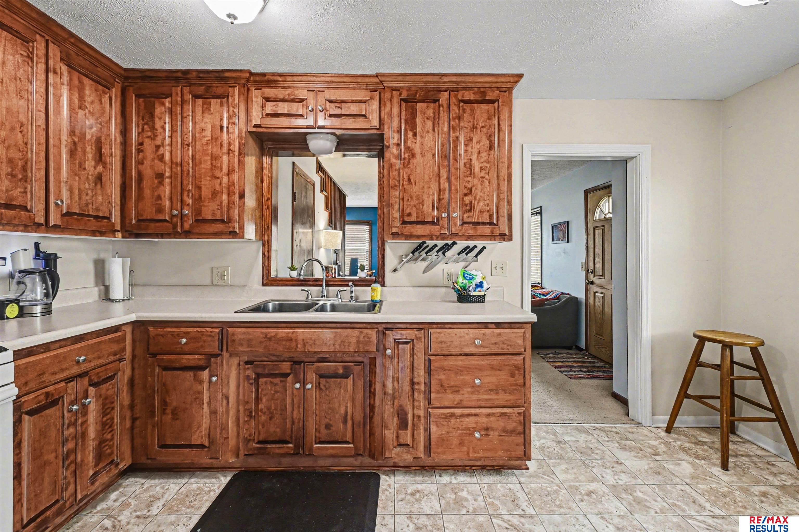 8325 State Street, Ralston, NE, 68127