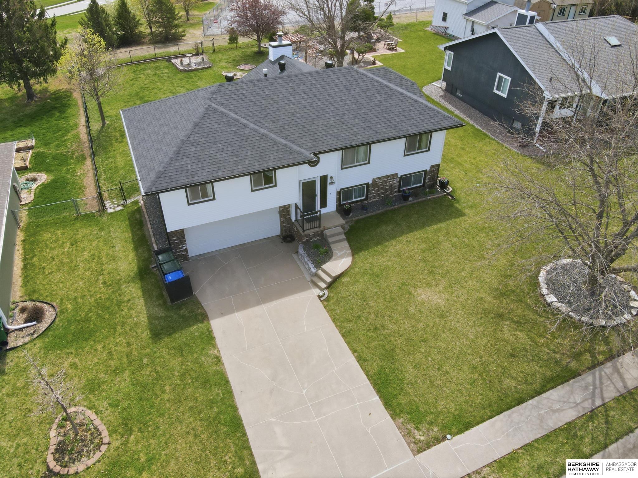 2427 Corn Drive, Papillion, NE, 68046