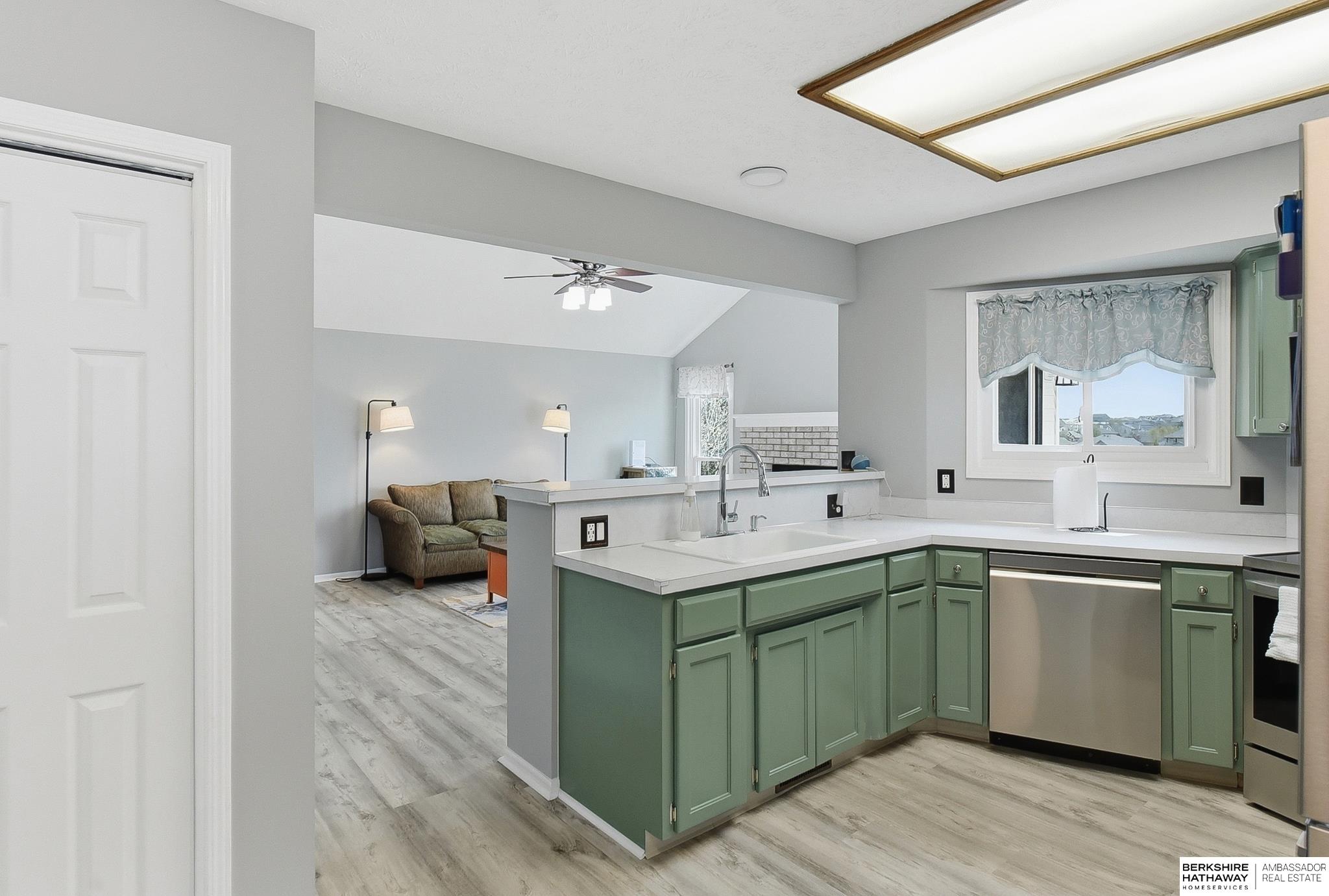 2427 Corn Drive, Papillion, NE, 68046