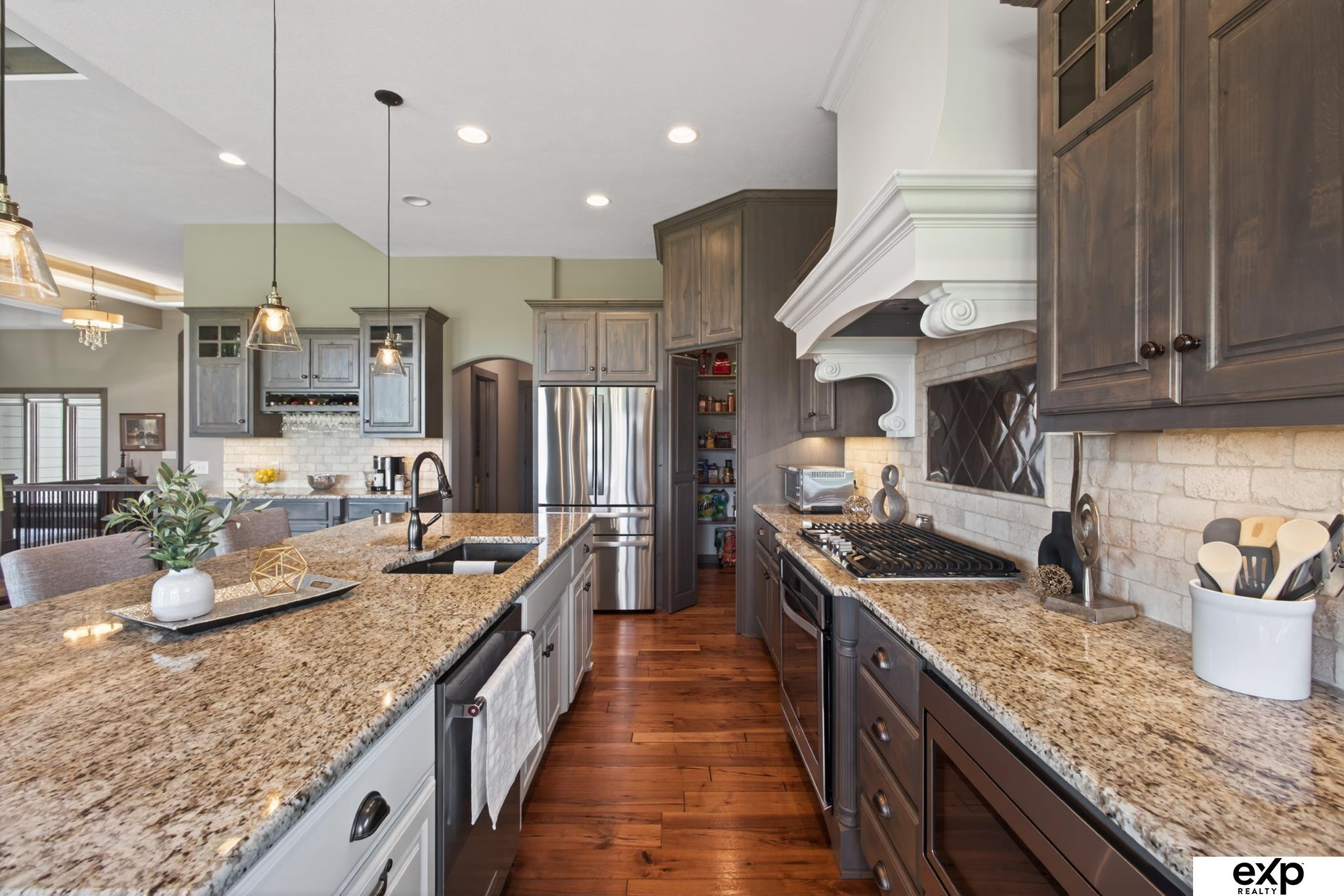 17508 Ridgemont Street, Omaha, NE, 68136
