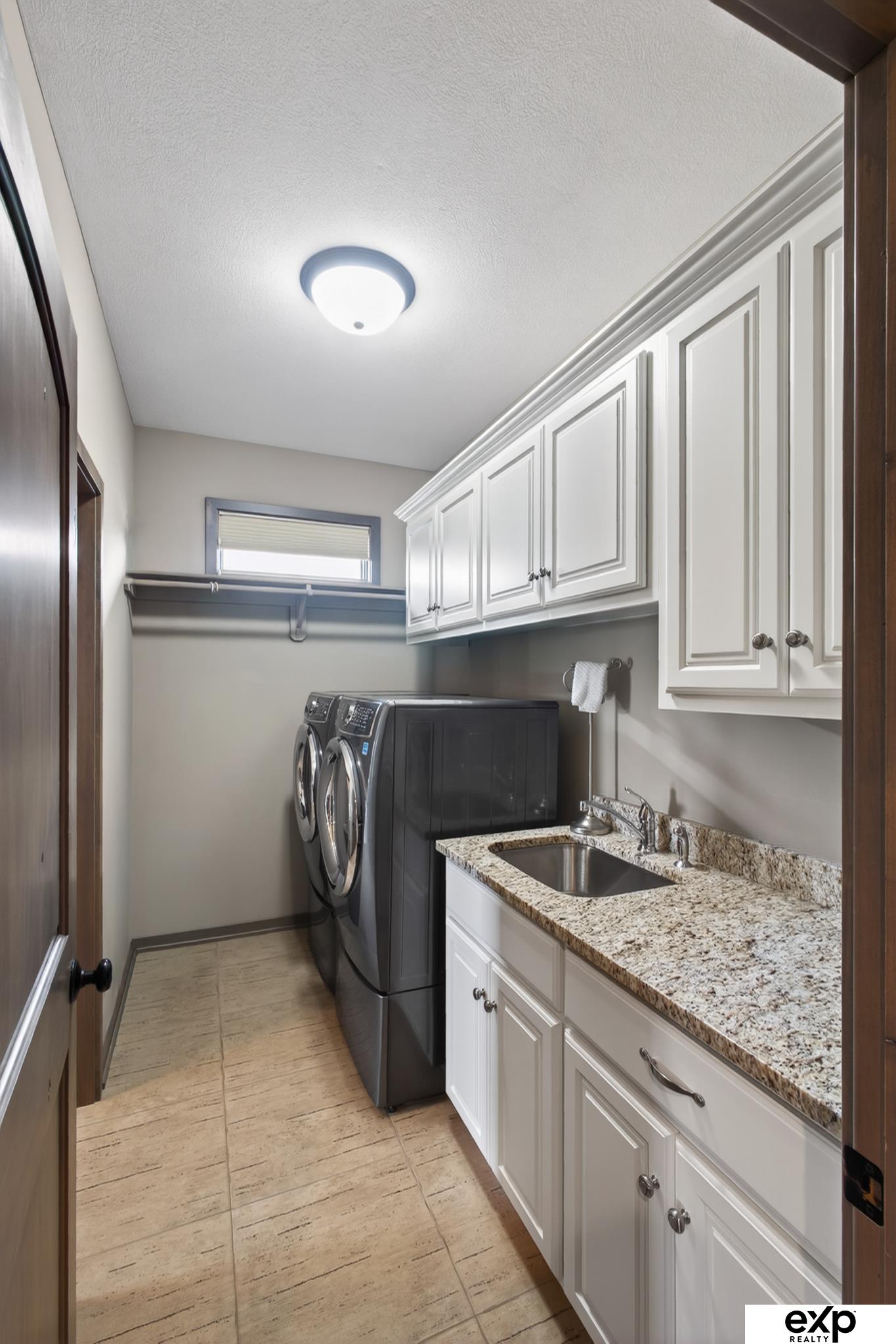 17508 Ridgemont Street, Omaha, NE, 68136